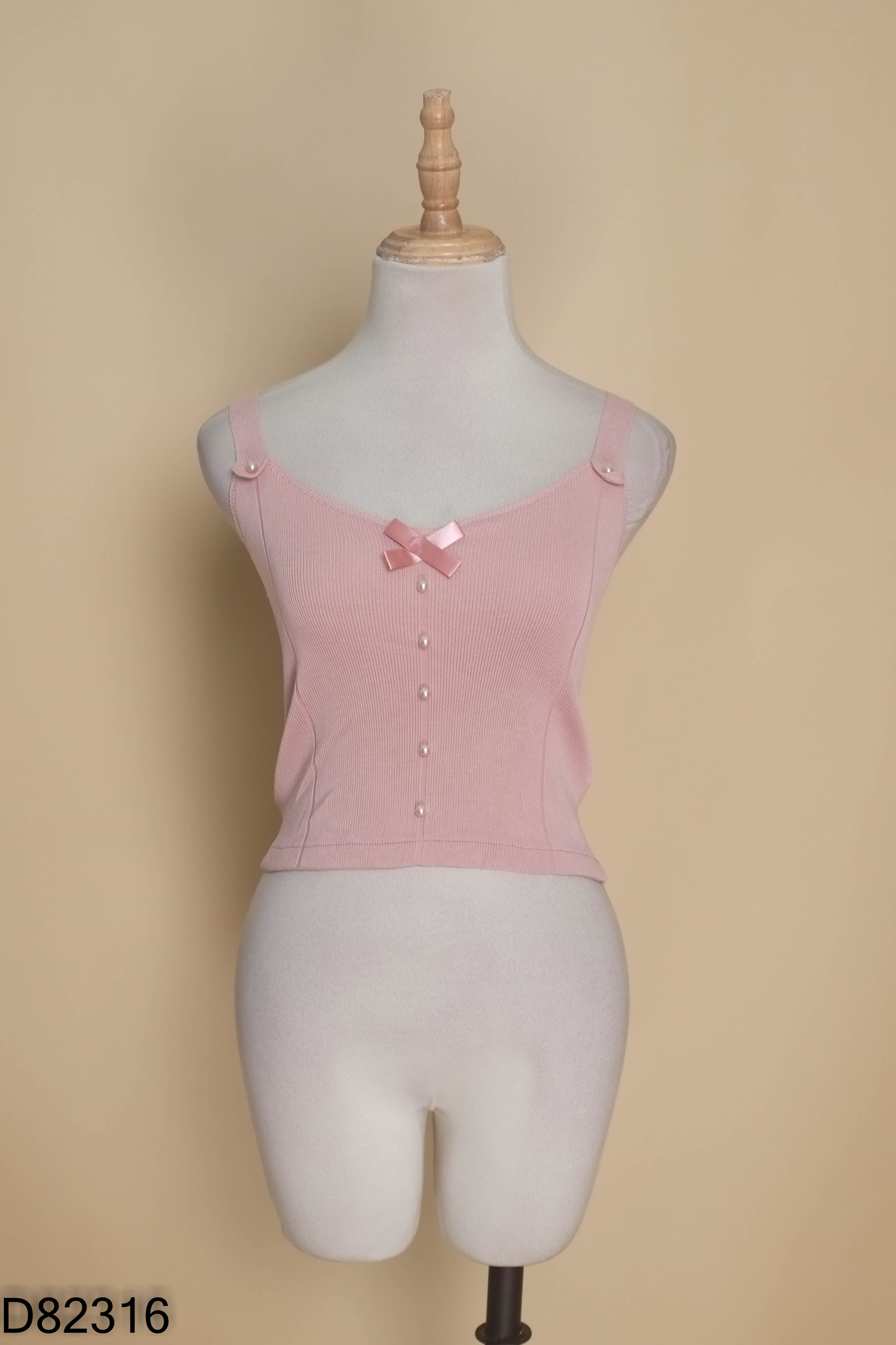 Áo hay dây len hồng croptop