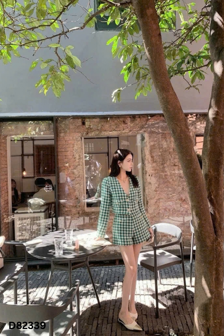 Set Áo tweed len xanh mix trắng ngắn + Quần short