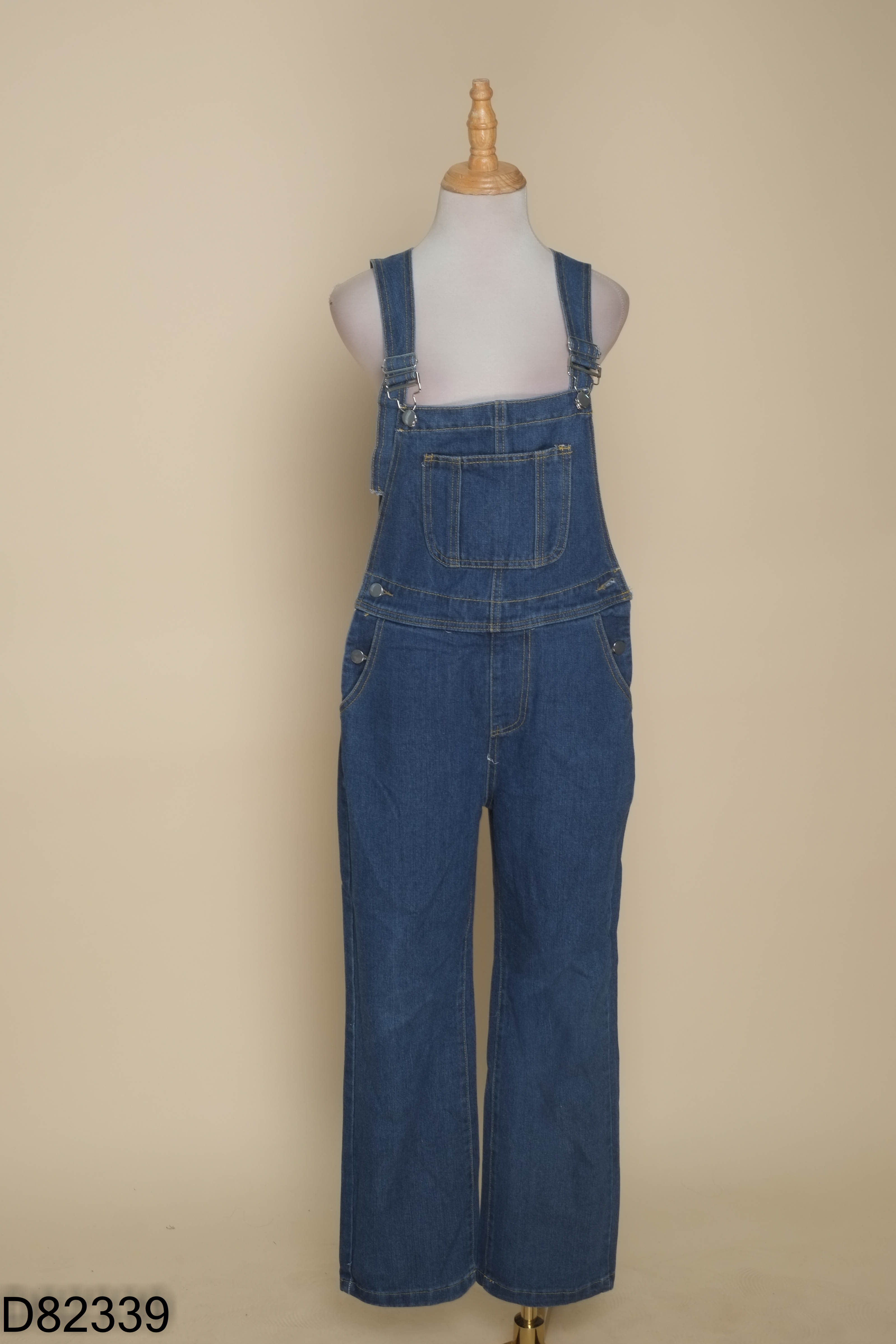 Jumpsuit jeans xanh trơn ống suông