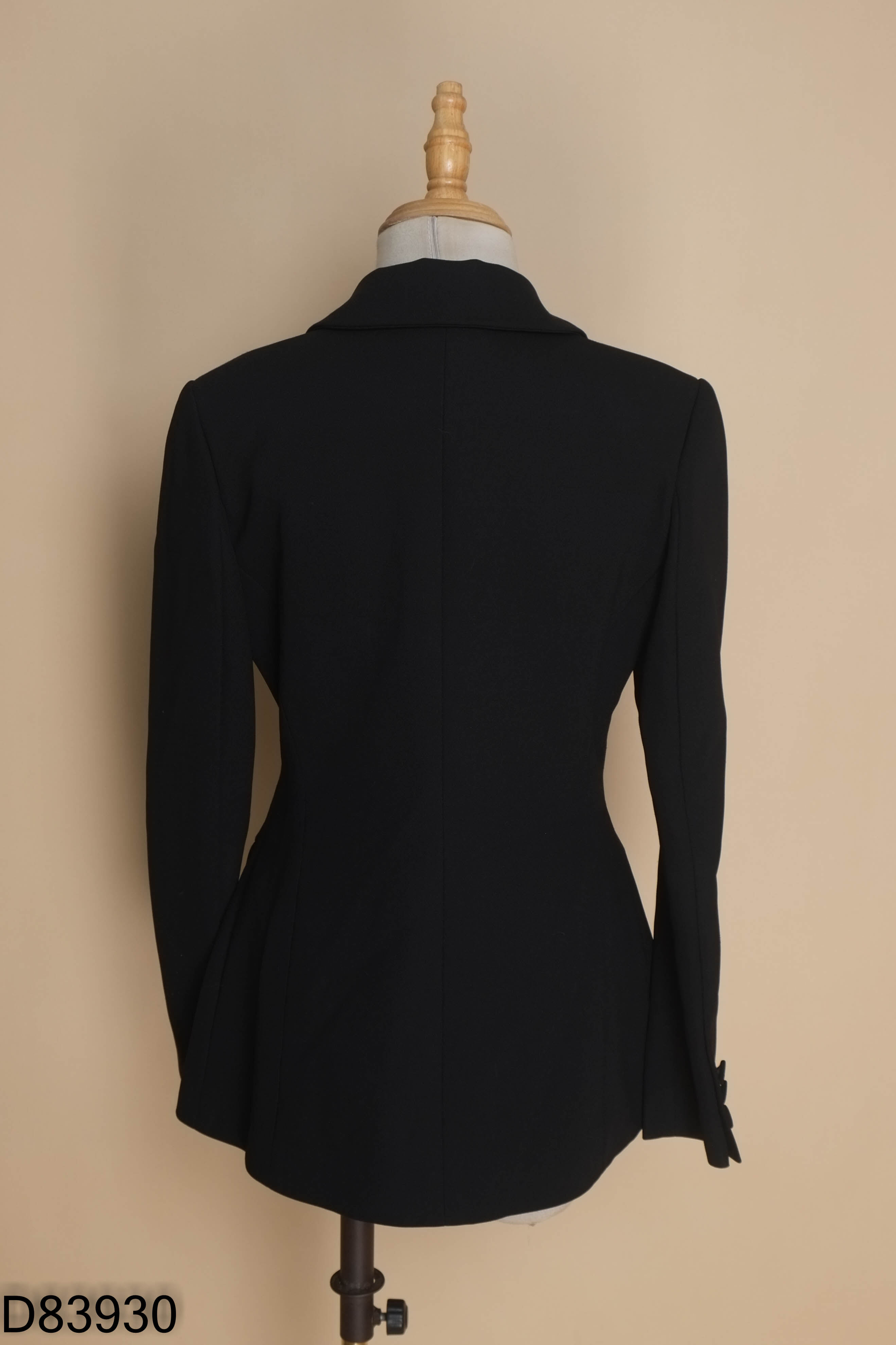 Áo HUONG BOUTIQUE đen cài khuy