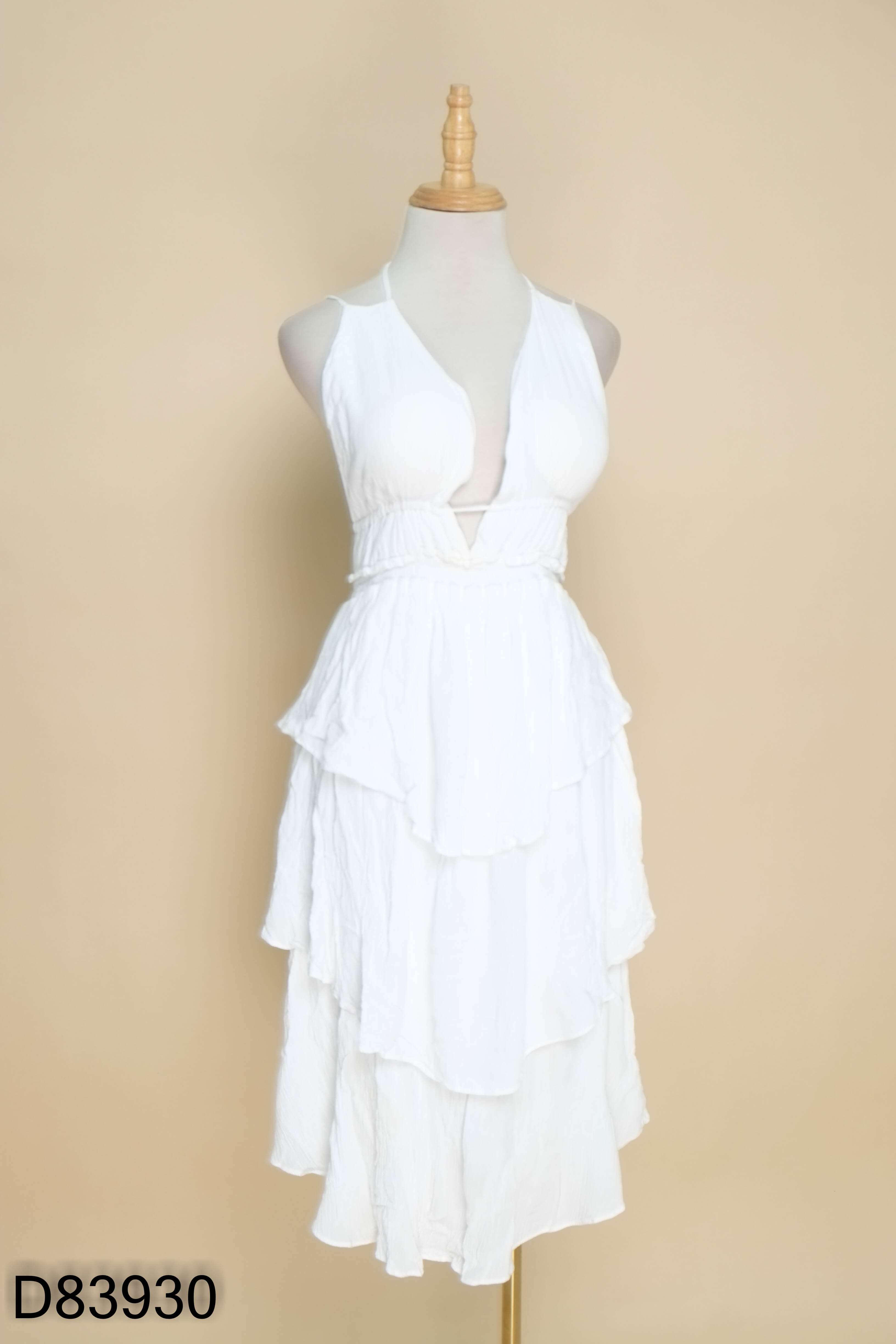 Váy SÒ VINTAGE linen trắng cut lưng