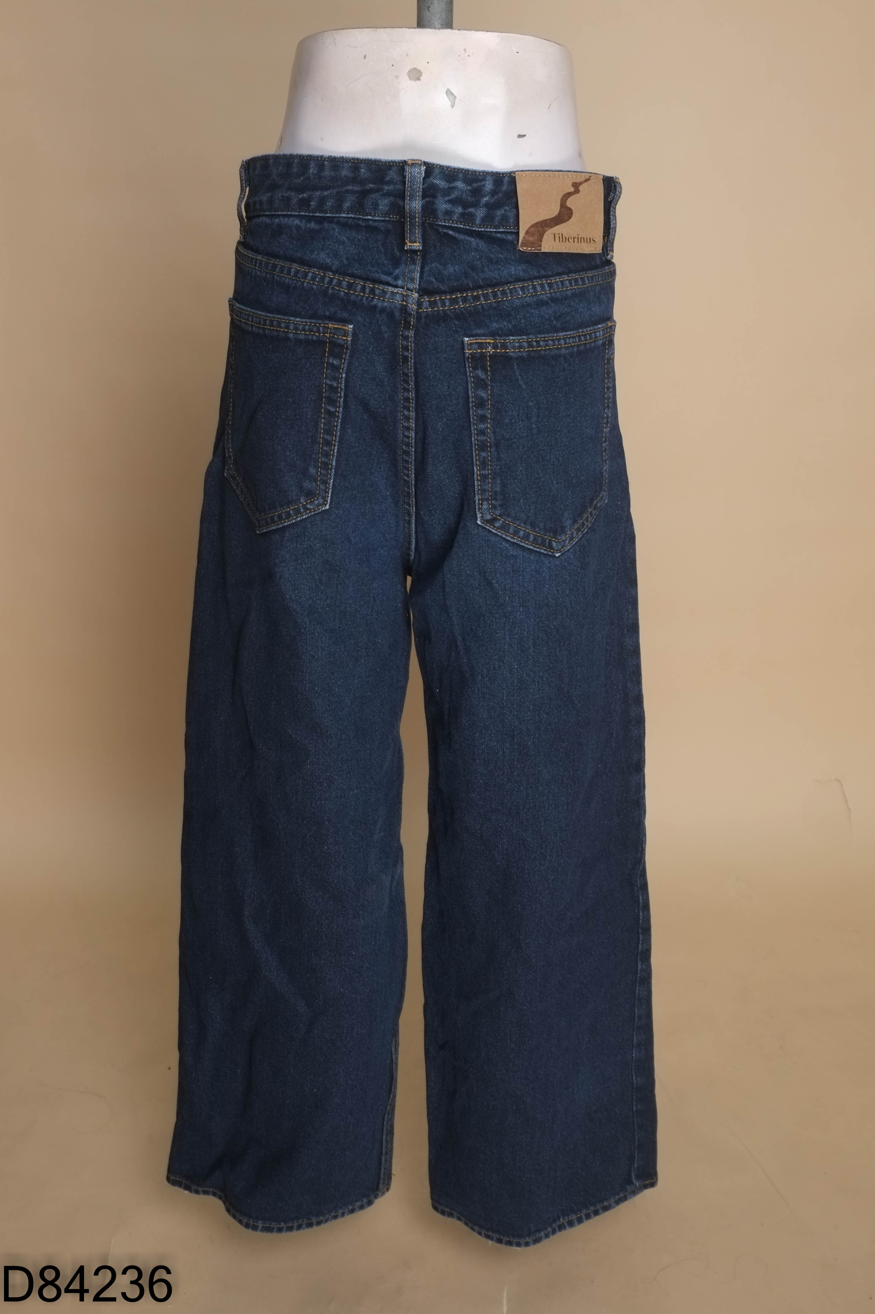 Quần jeans trơn xanh đậm