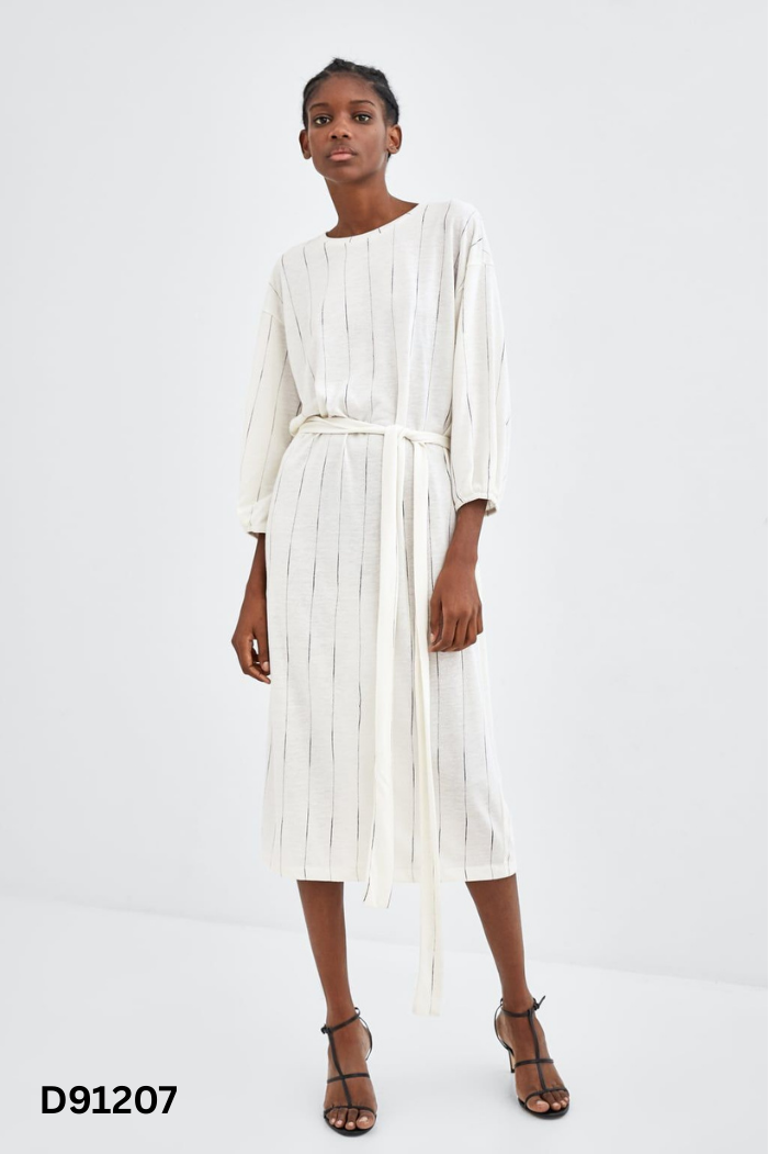 Váy trắng ZARA kẻ đen phối dây eo