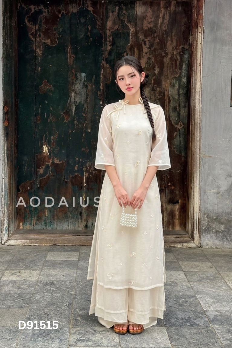 Set voan họa thêu hoa + quần be