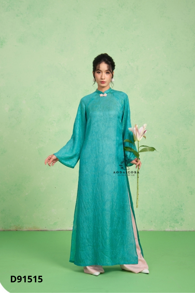 Set áo dài xanh + quần hồng