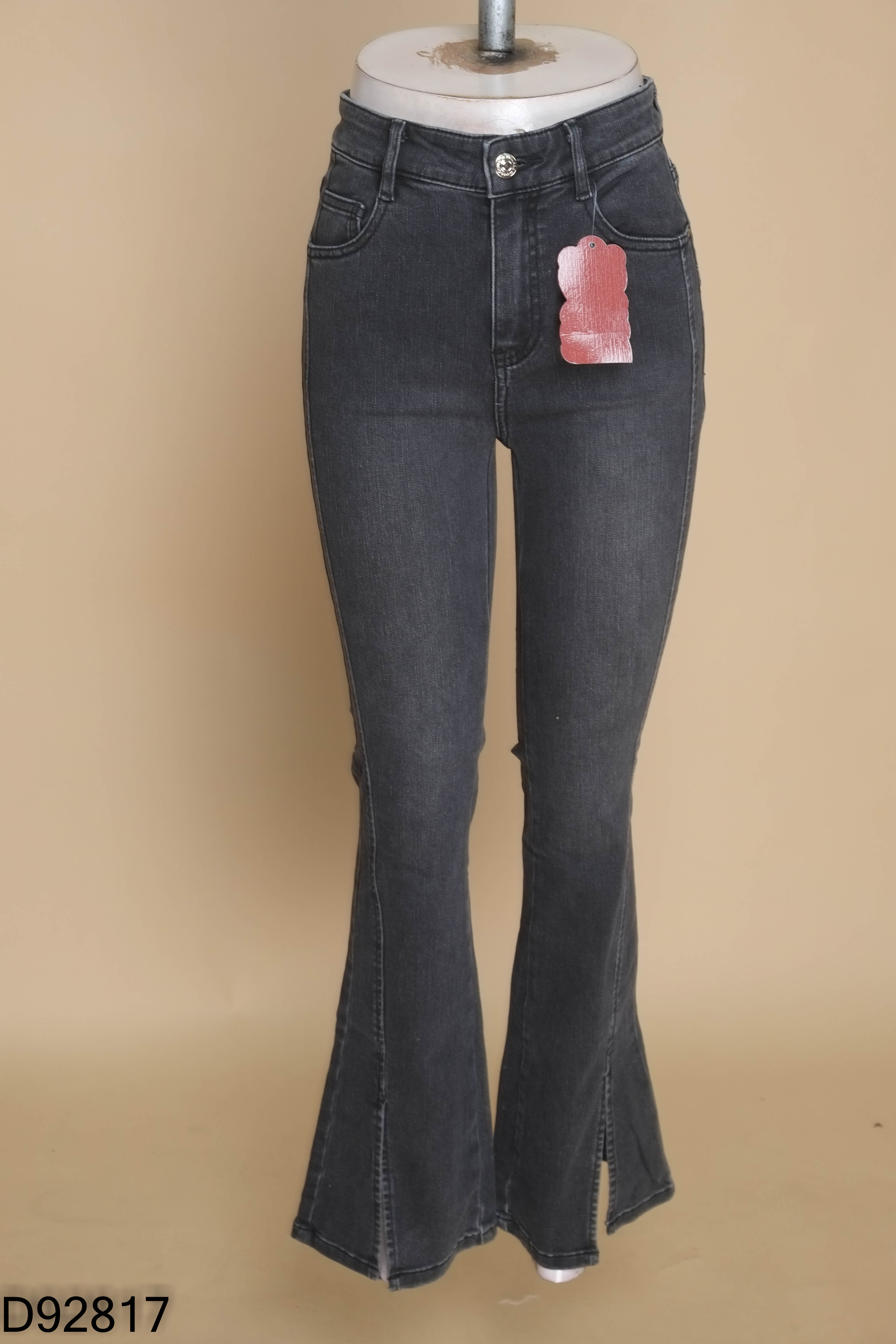 Quần jean VERO MODA đen xám ống loe