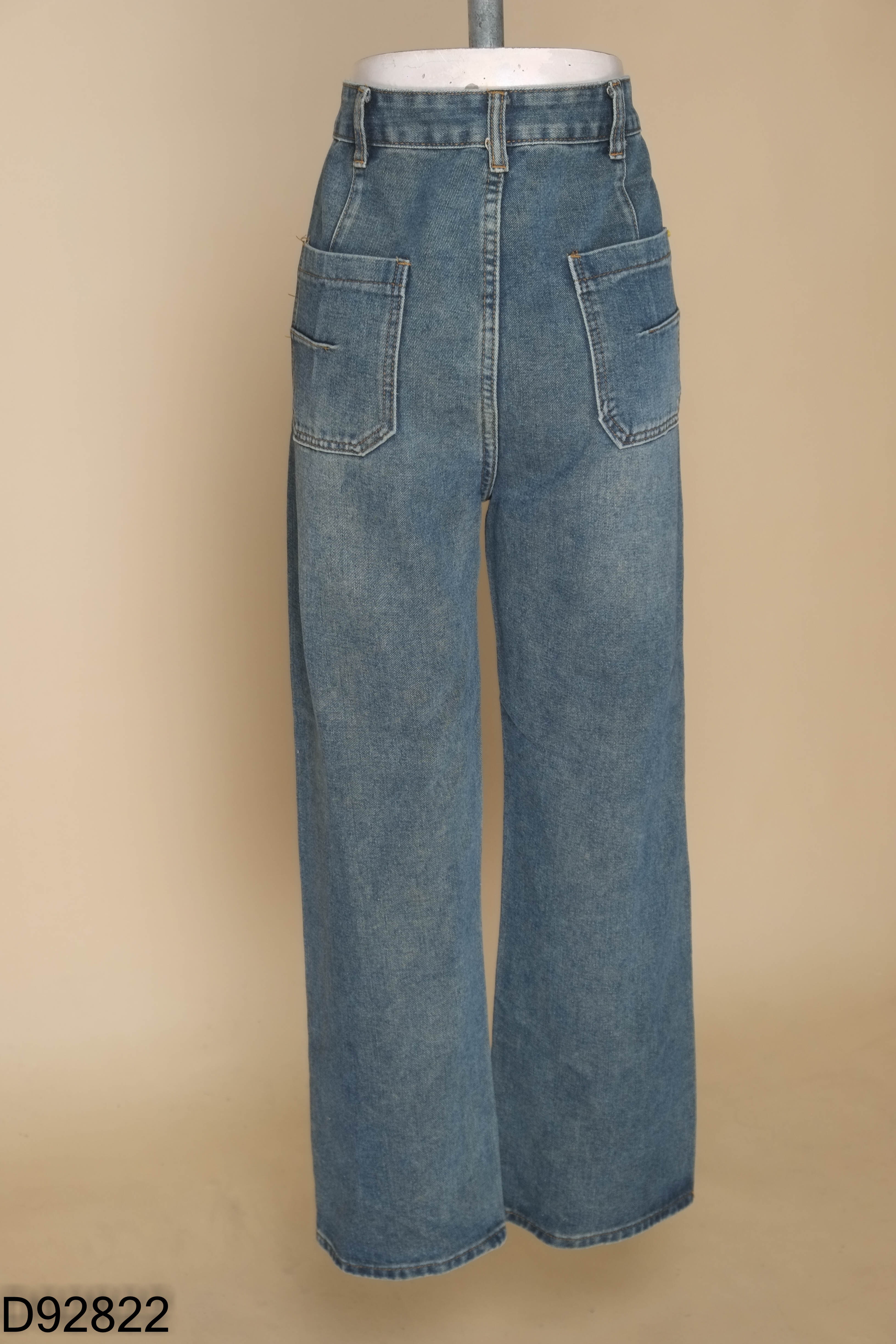 Quần jeans xanh bạc suôg