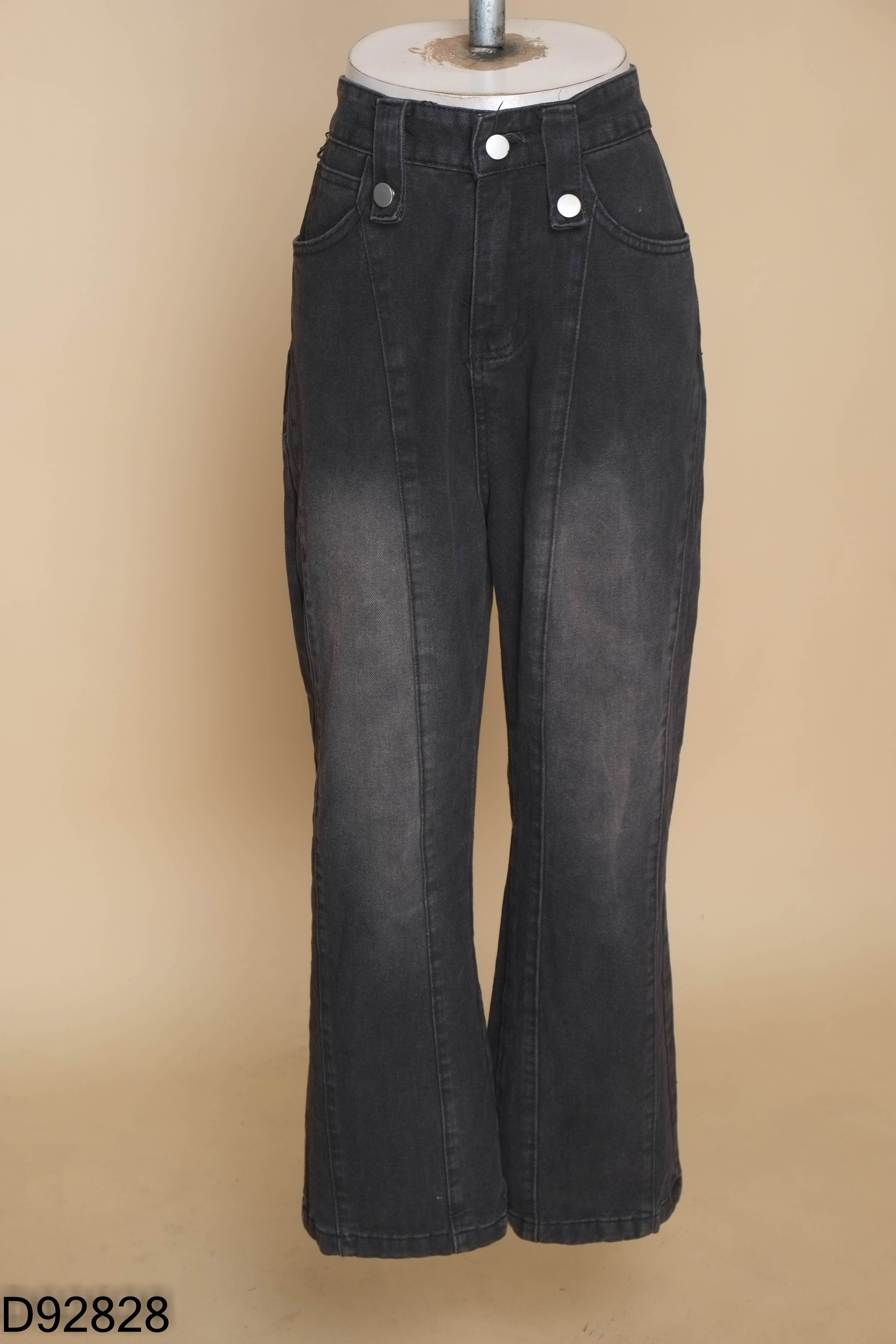 Quần jeans xám đen suông