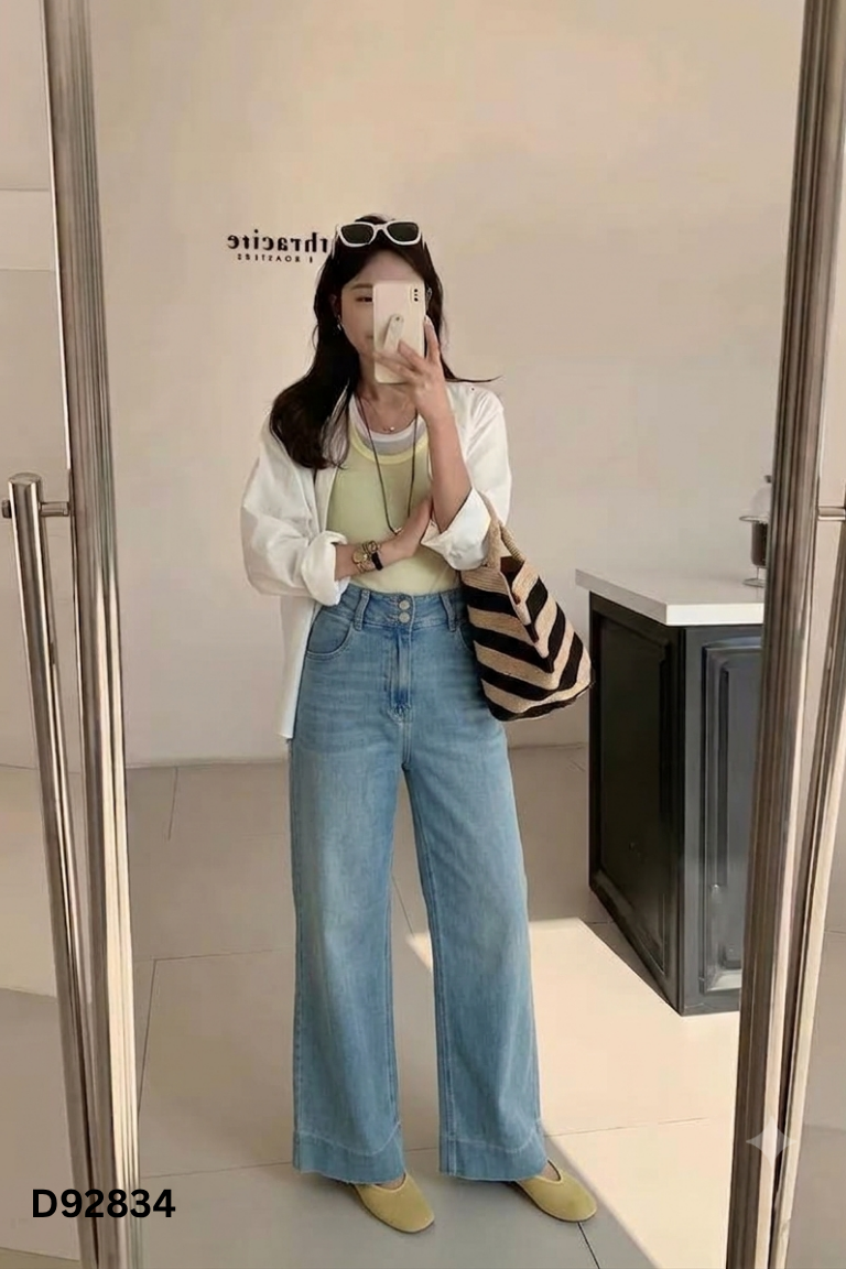 Quần jeans xanh hai khuy