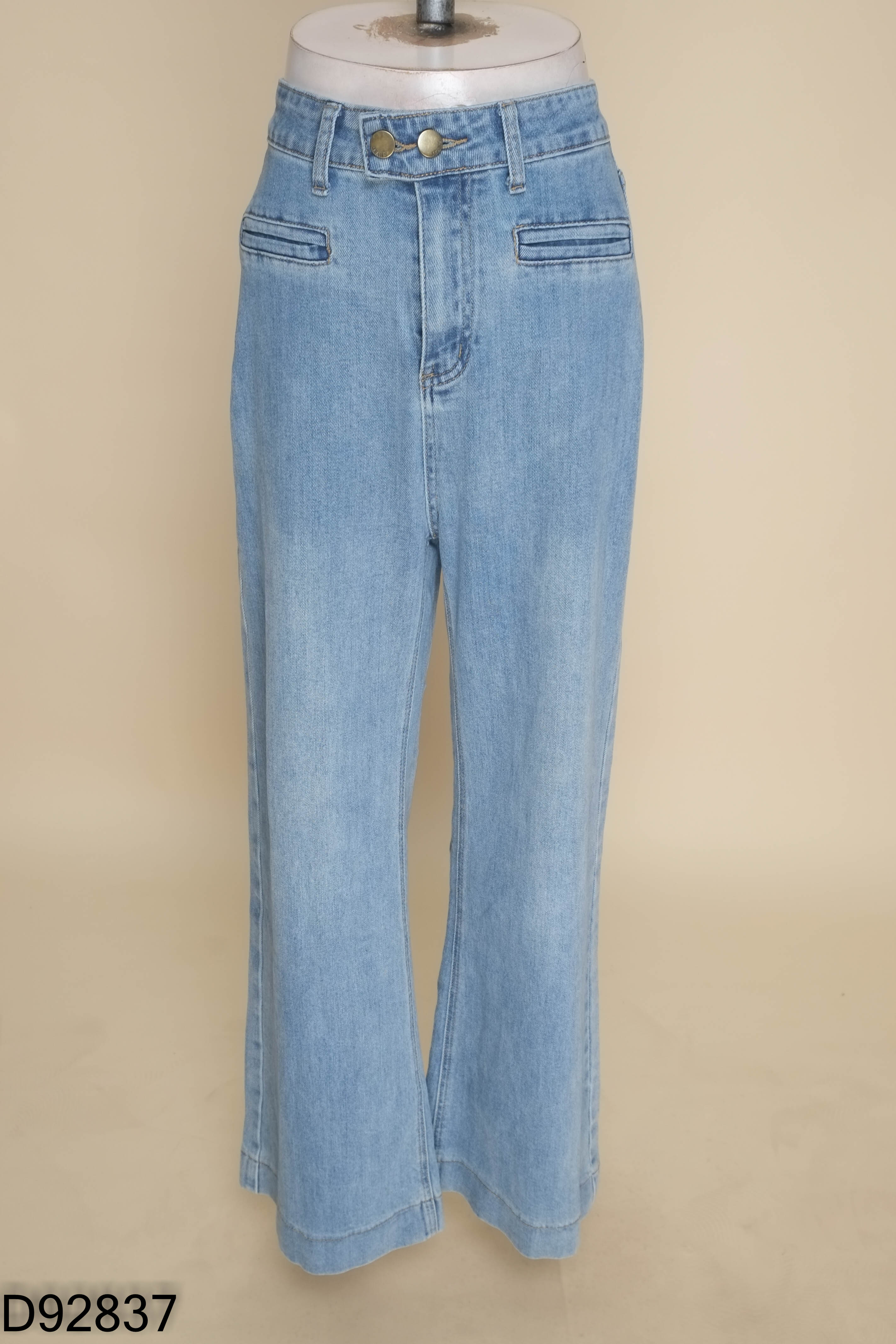 Quần jeans xanh giả túi trước