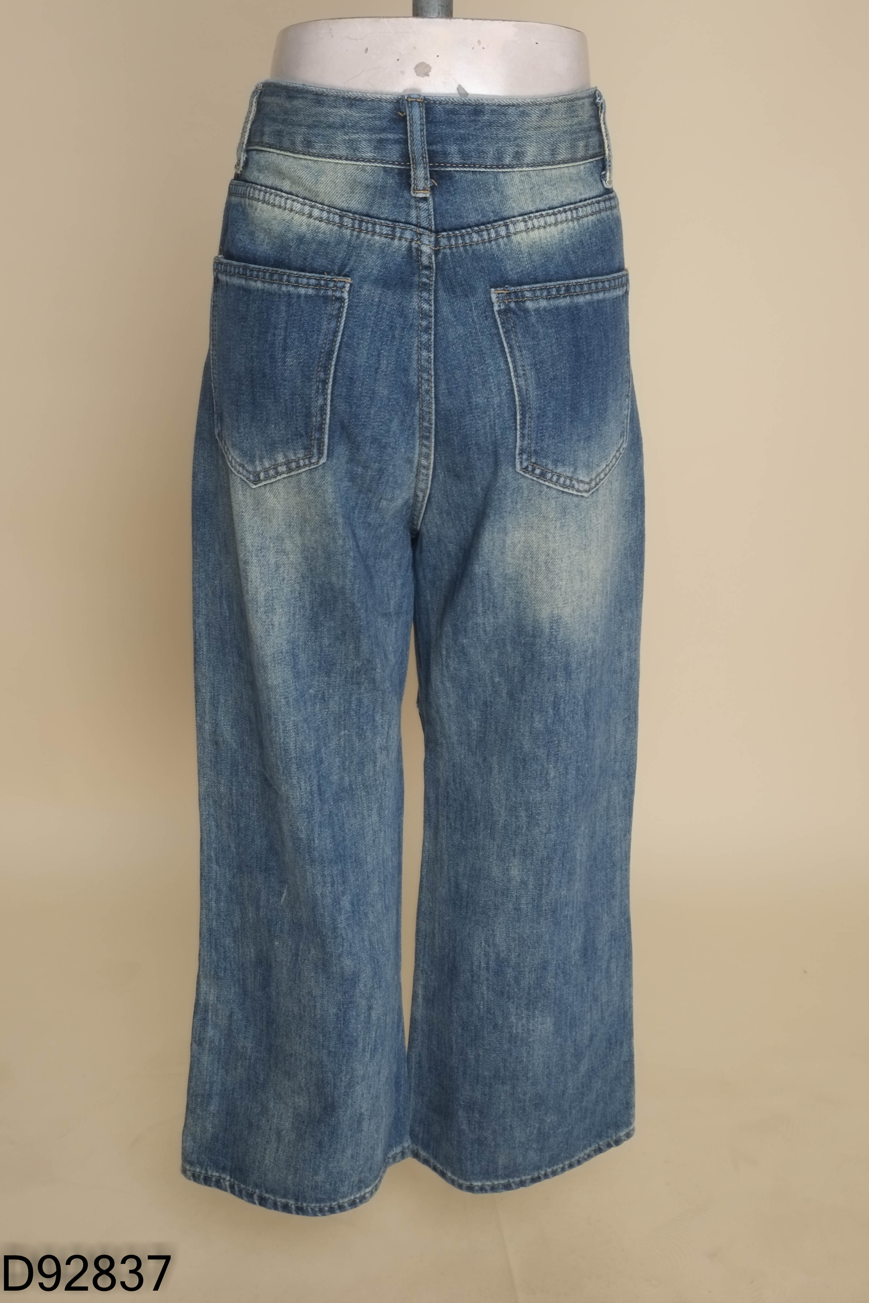 Quần jeans xanh bạc đùi