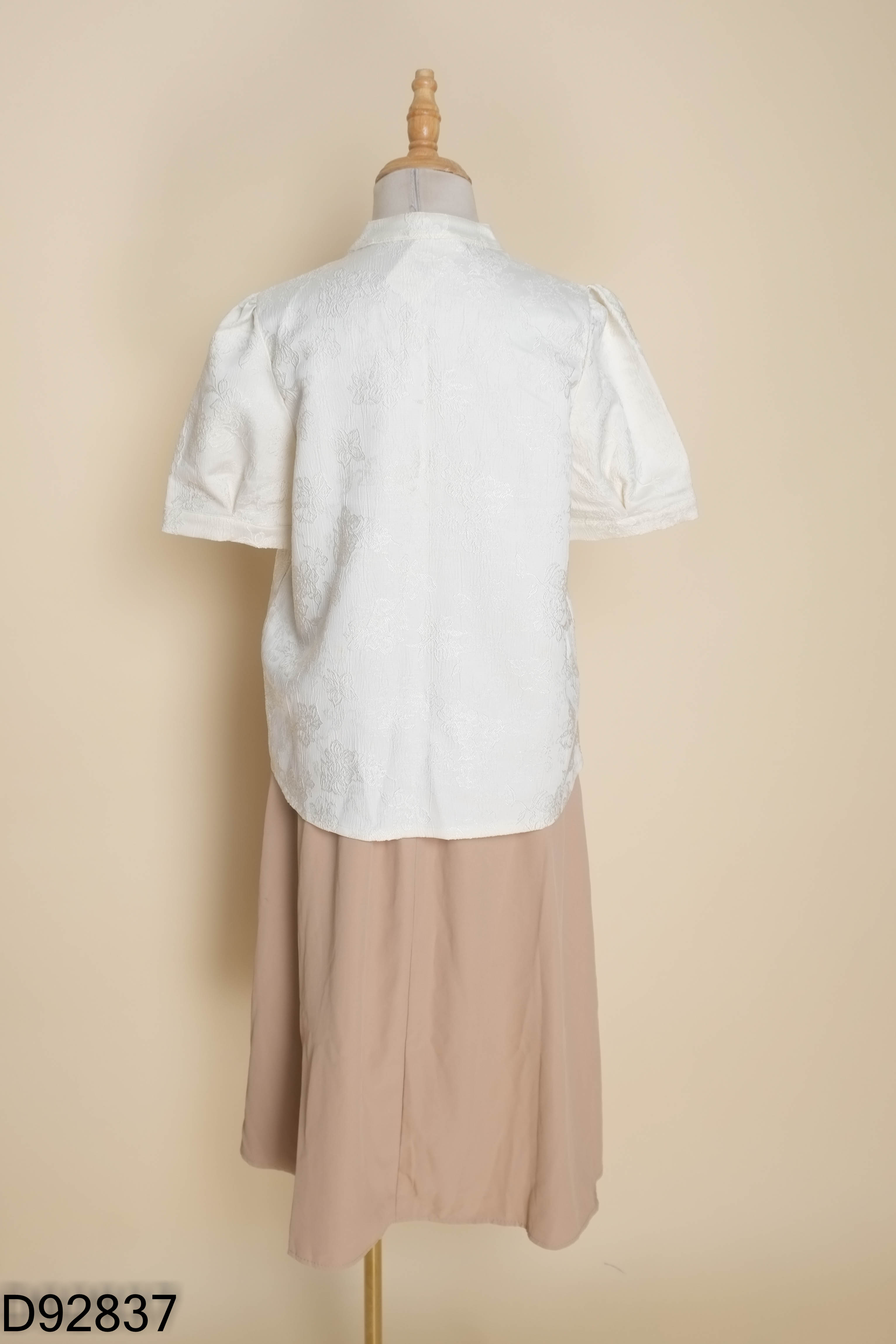 SET áo be cổ tàu+ quàn nâu