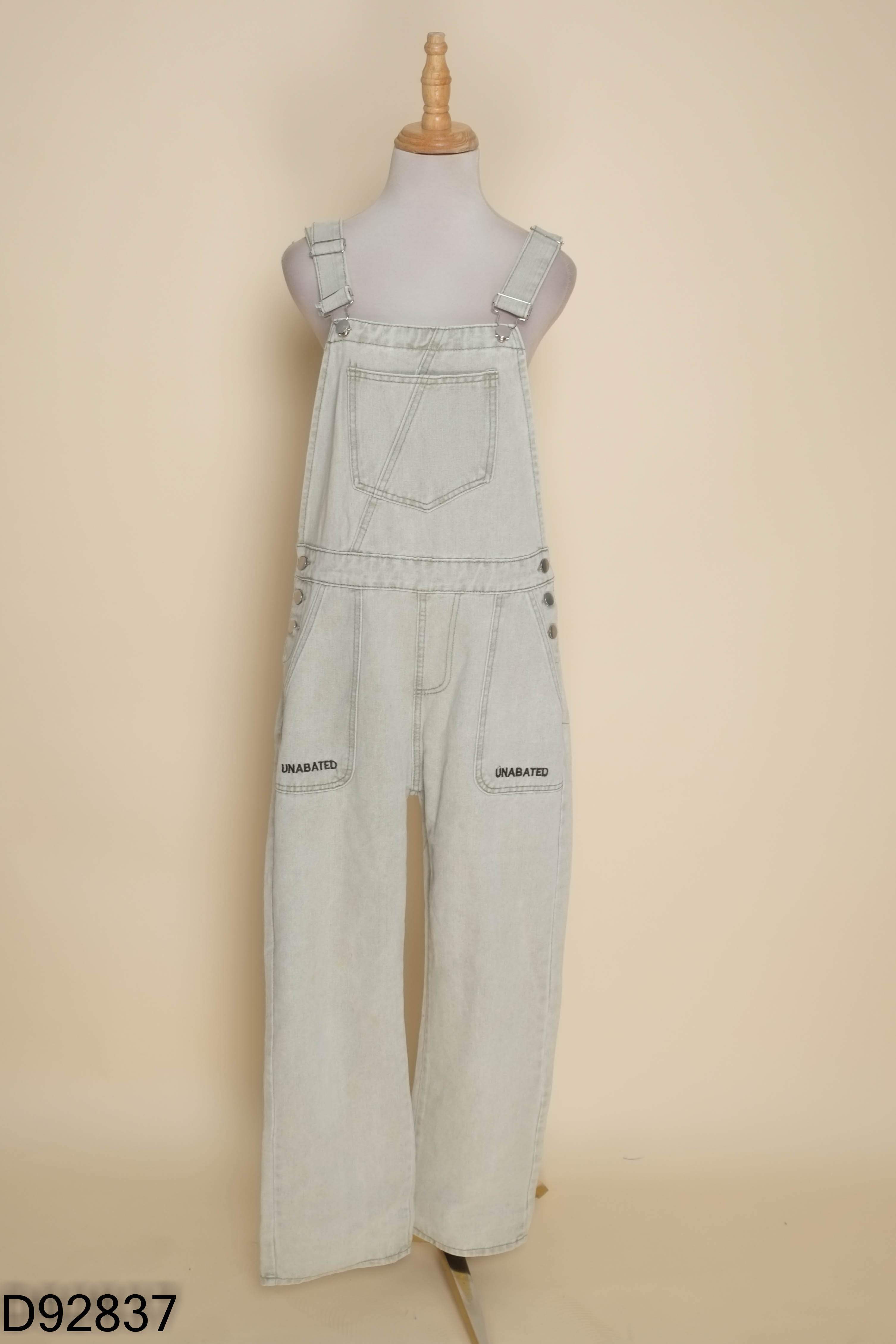 Yếm quần jeans be bạc