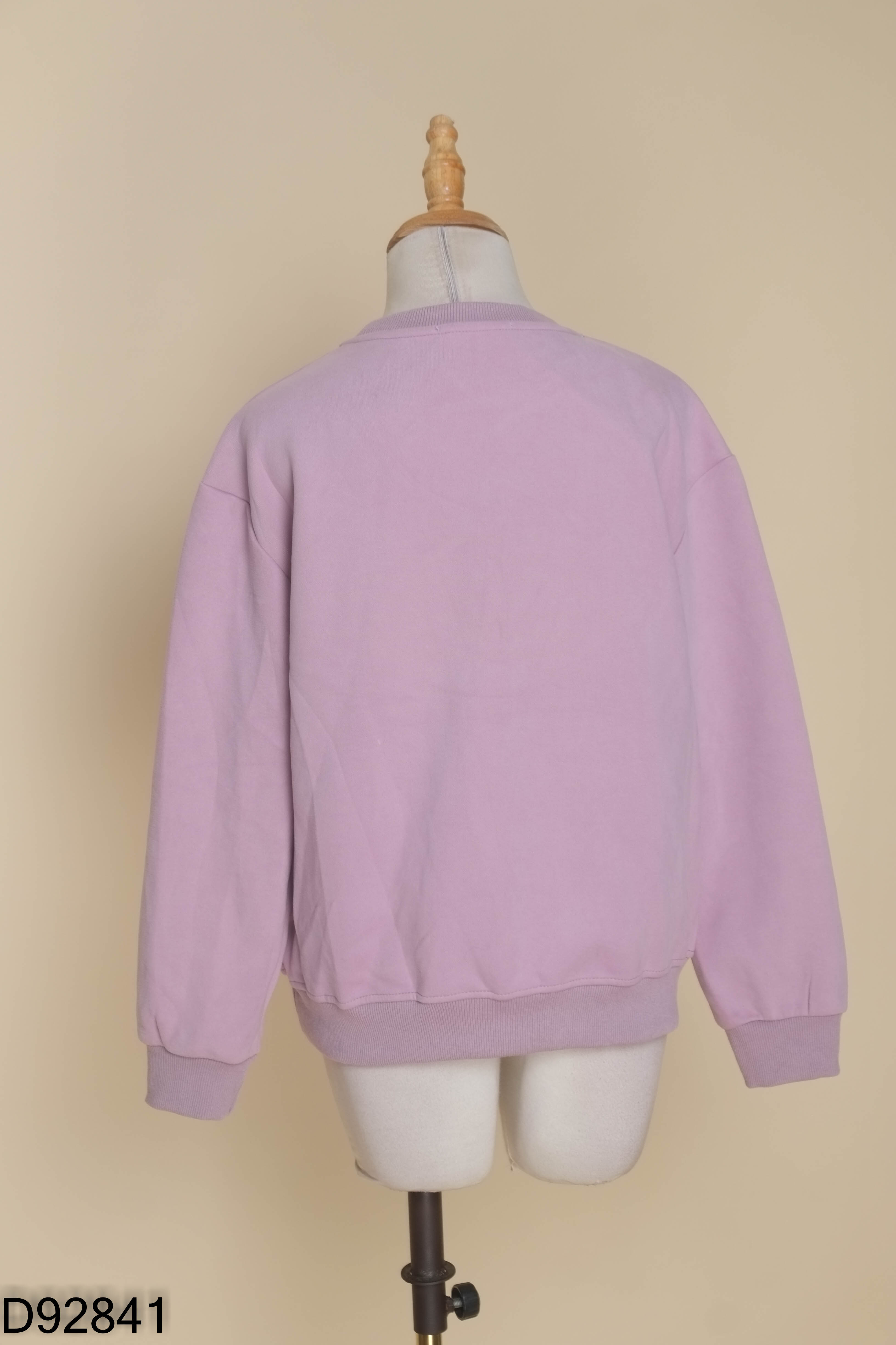Áo sweater tím hình đính đá