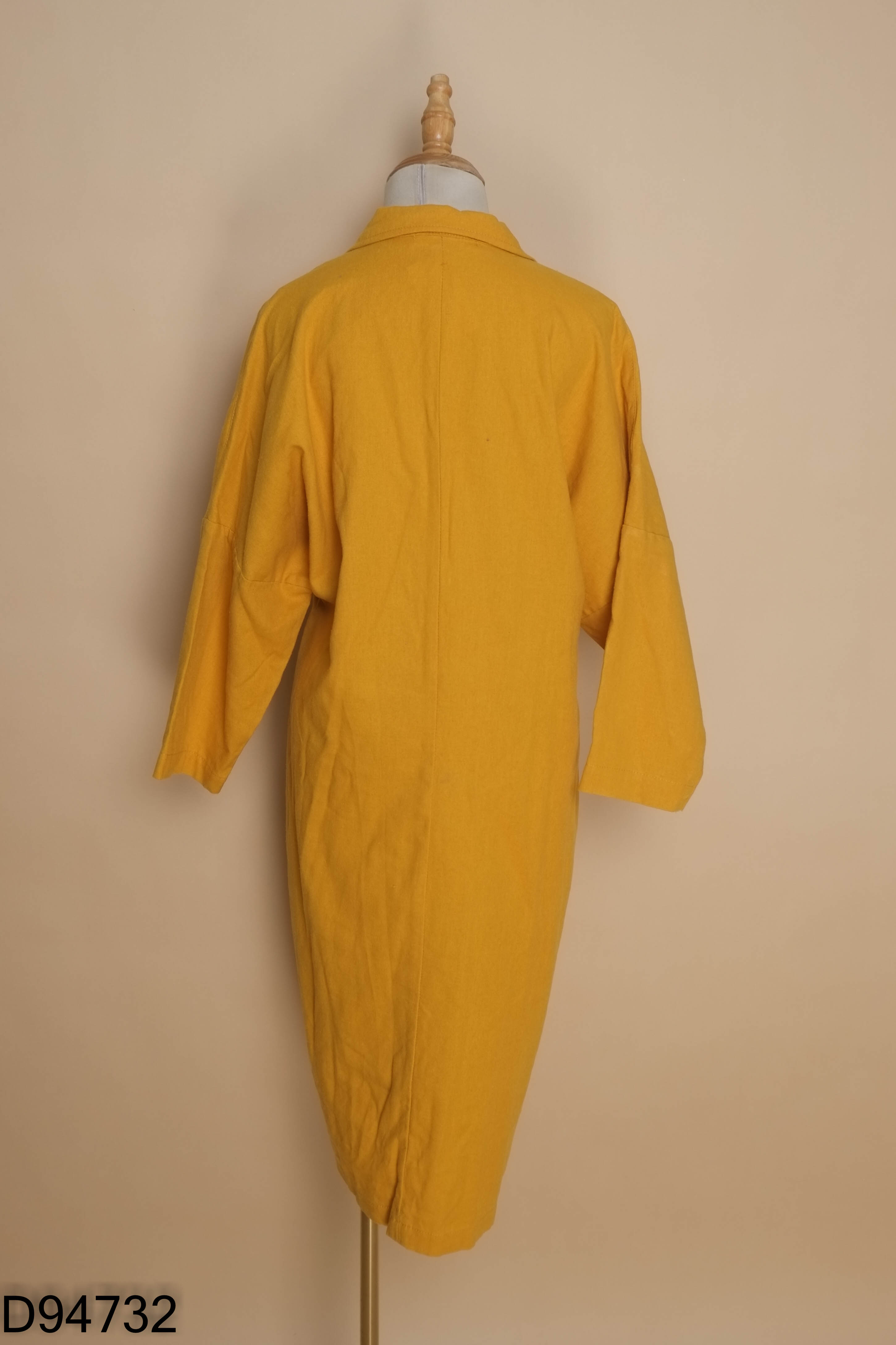 Váy linen vàng PETIT PIE phối cúc