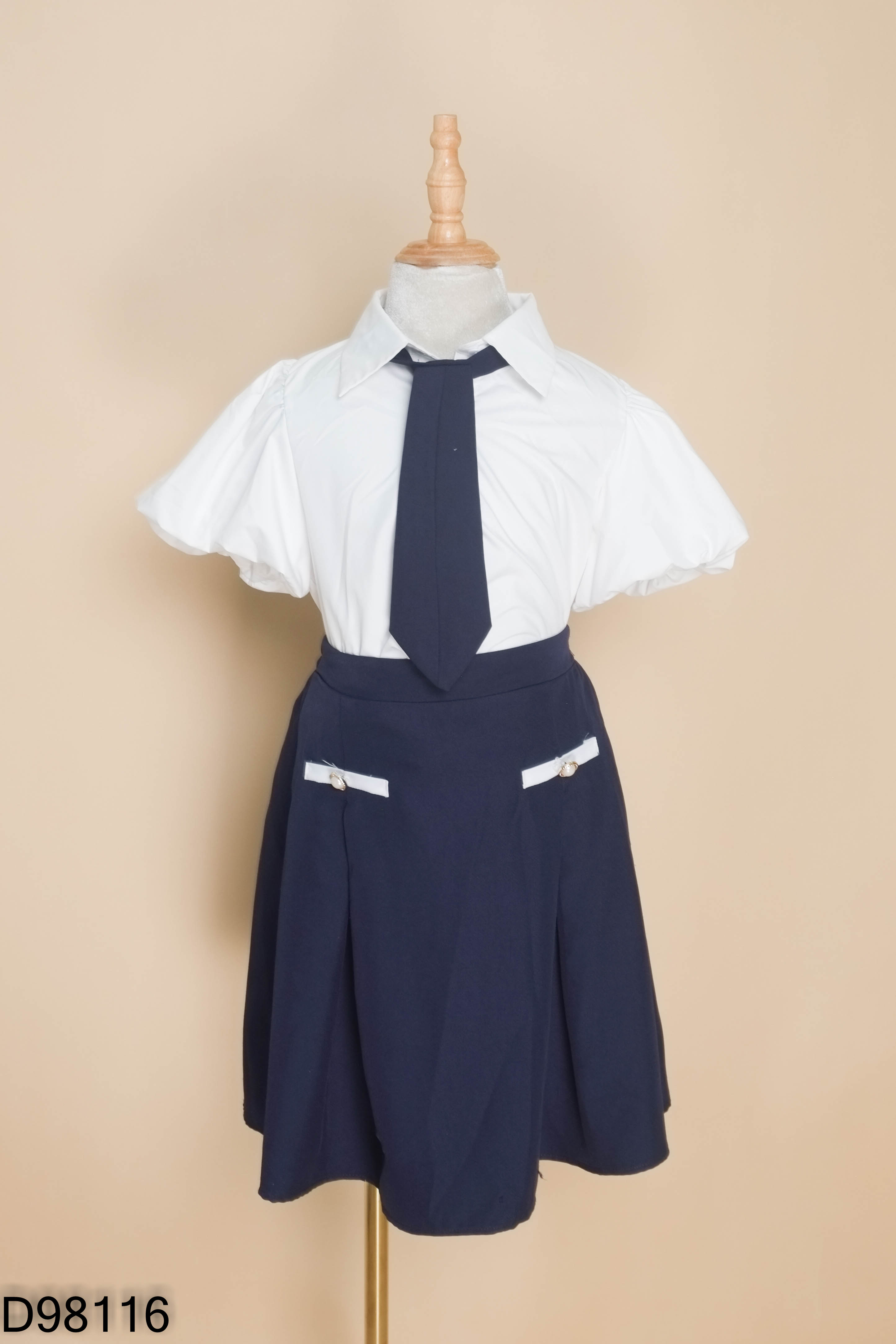 Set Áo sơ mi nữ trắng HUMY NGO + Chân váy KIDS