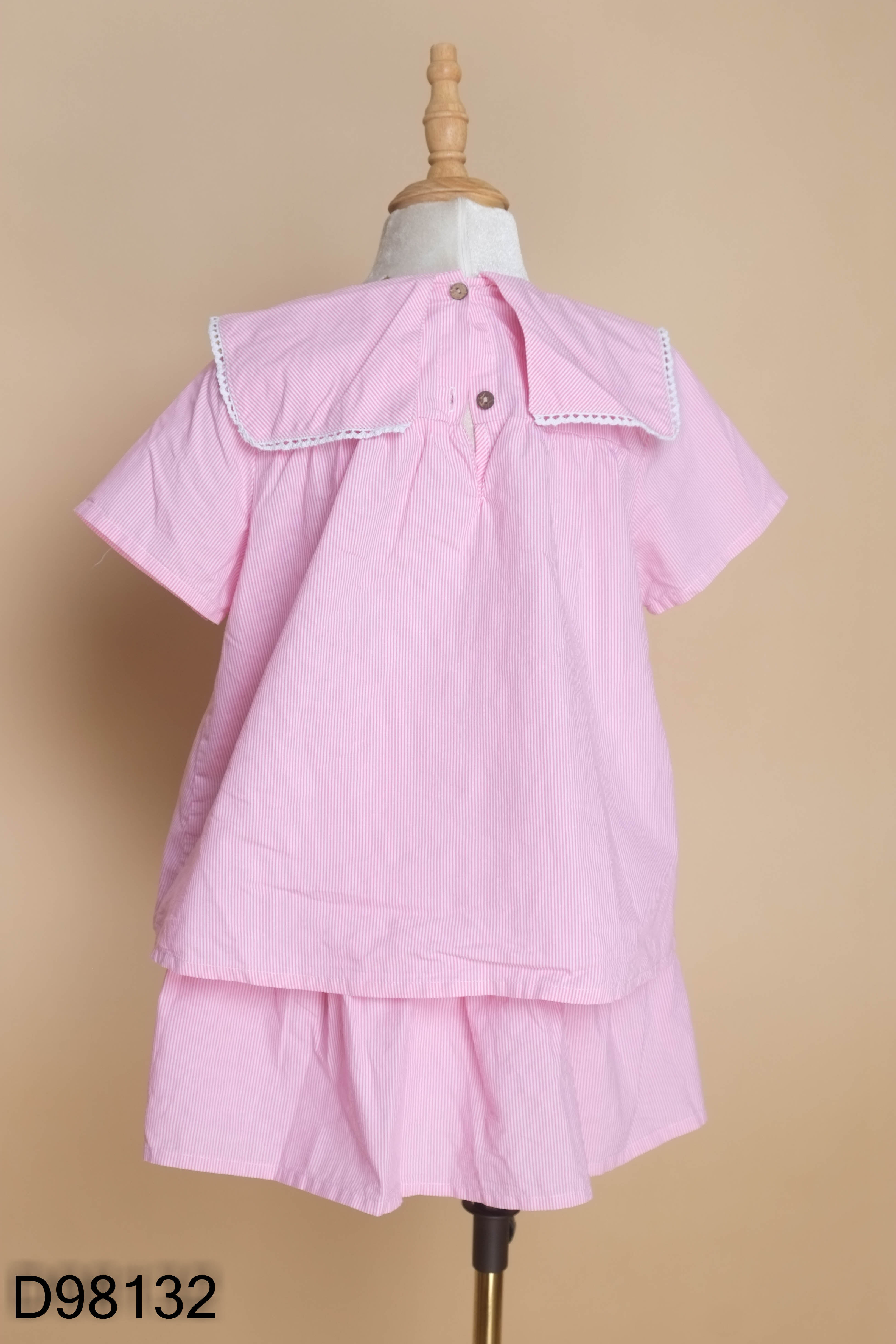 Set Áo hồng sọc trắng + Chân váy KIDS