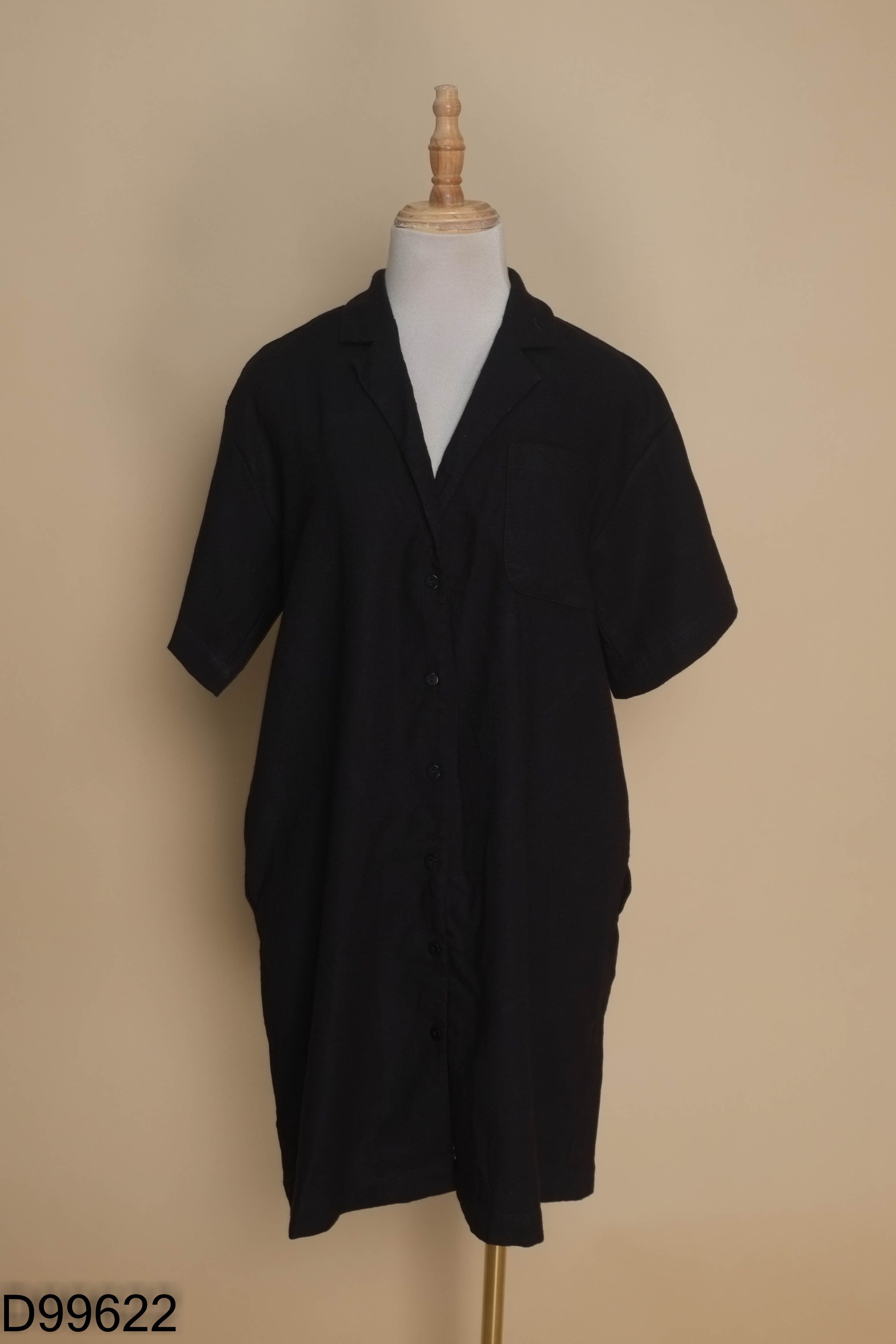 Váy LEN Clothing đen suông
