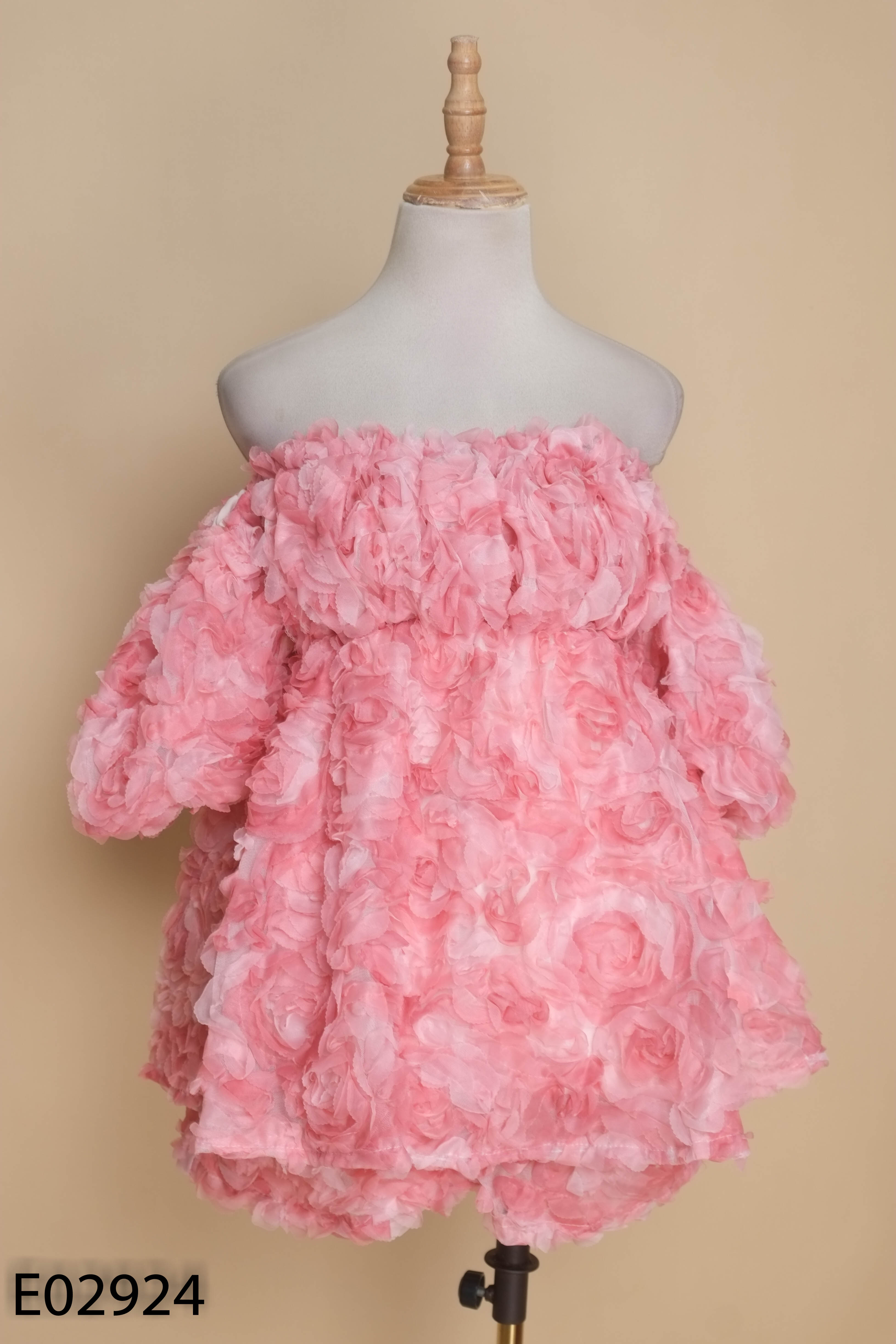 Set Áo hồng hoa CHERIE tay phồng + quần shorts