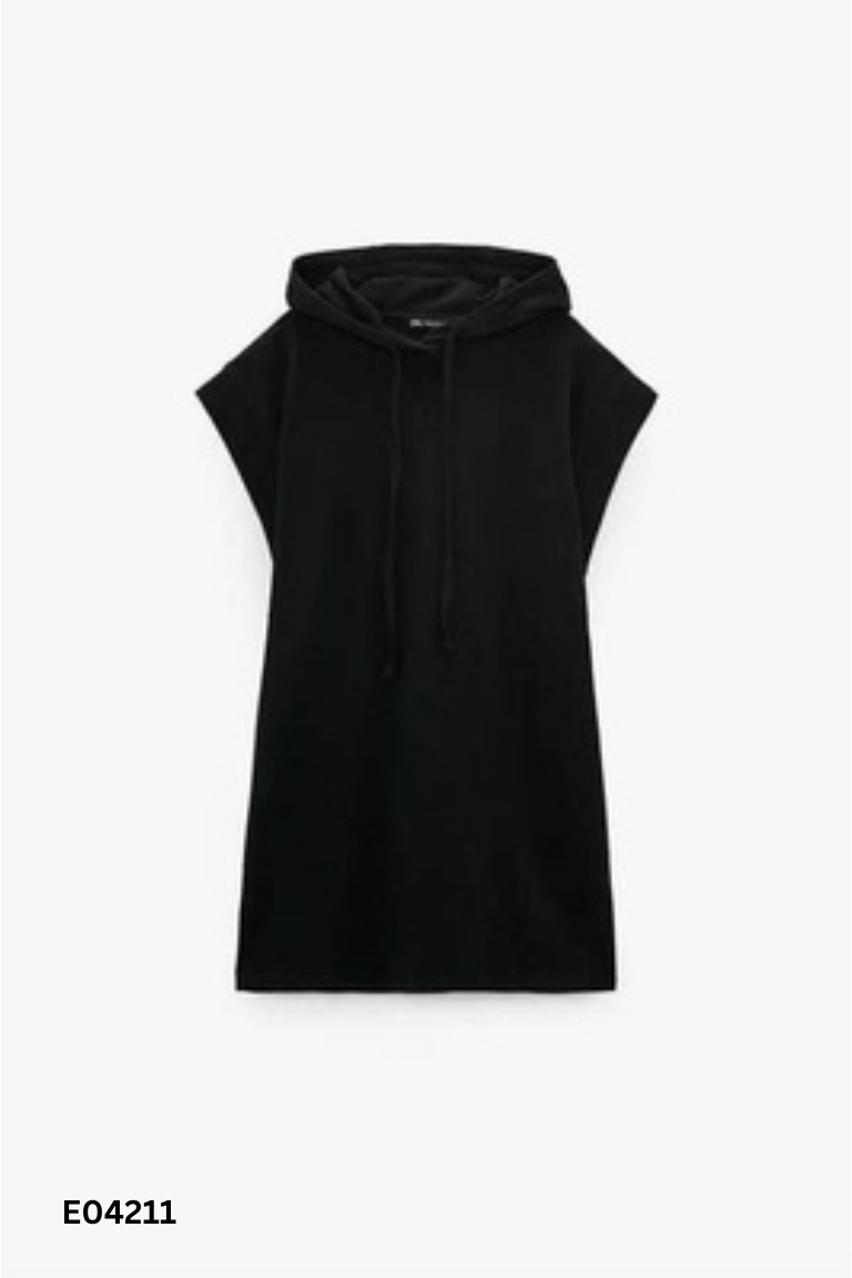 Áo váy đen ZARA phối mũ