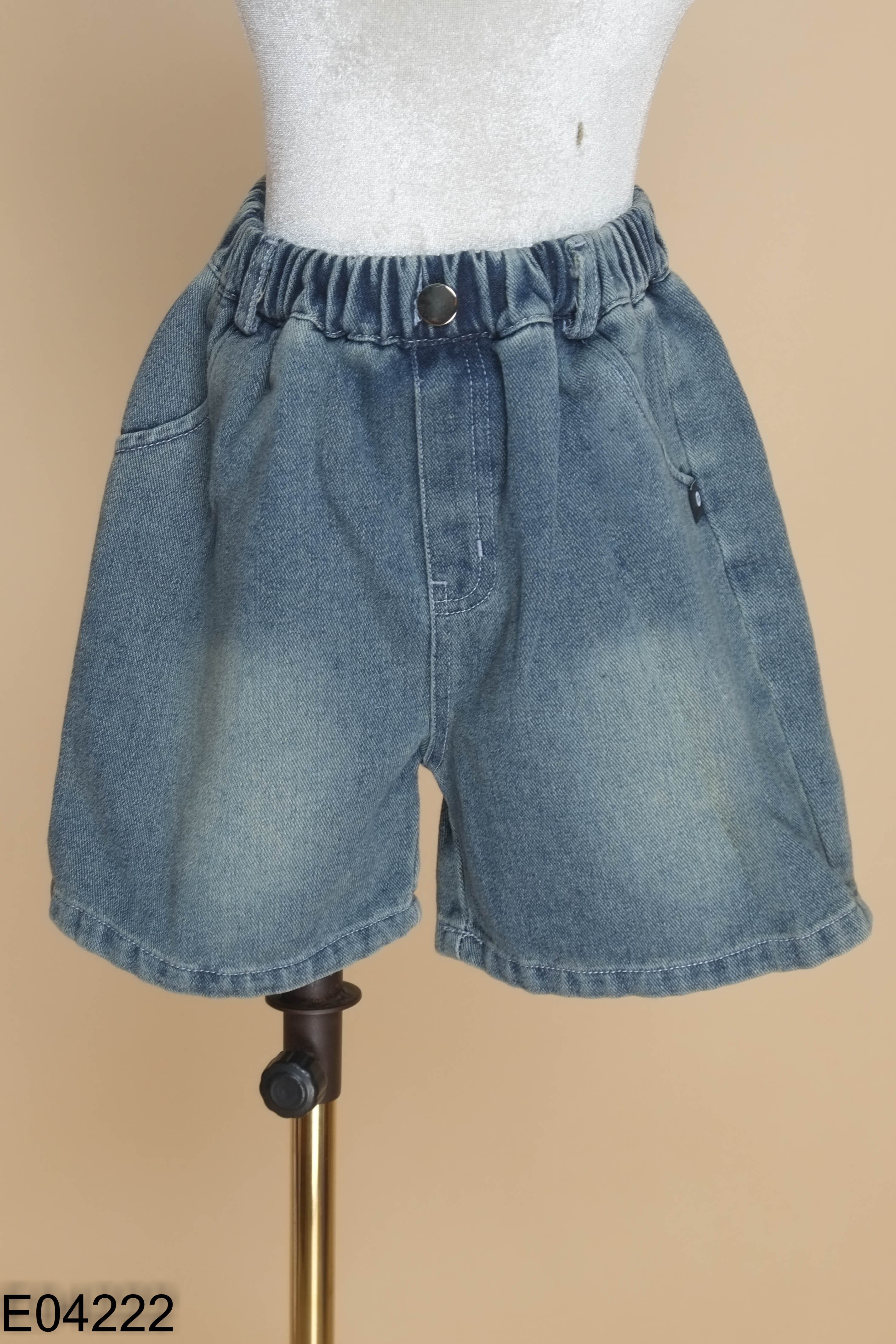 Quần jeans lửng xanh KIDS