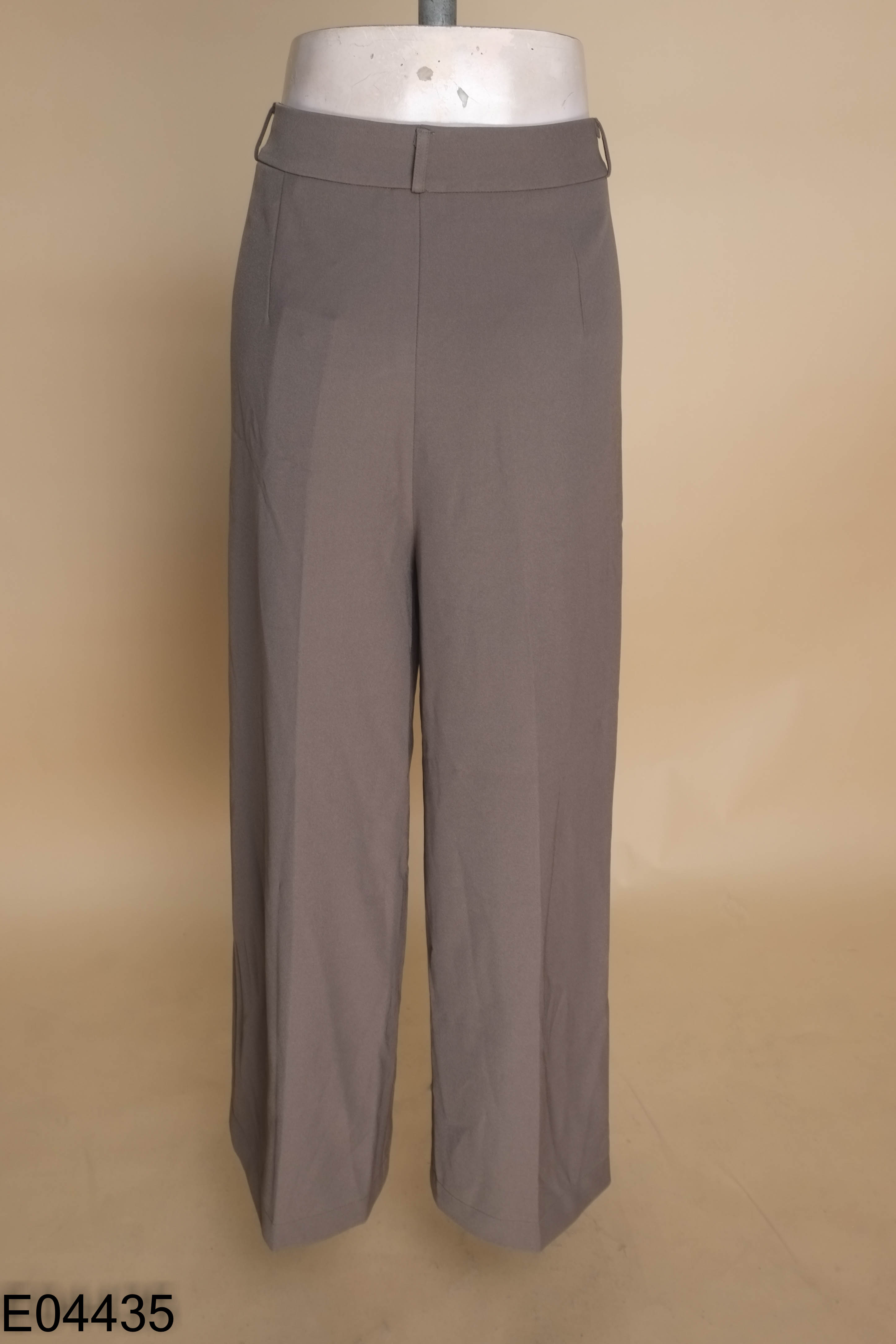 Quần xanh suông ROSECLOTHING
