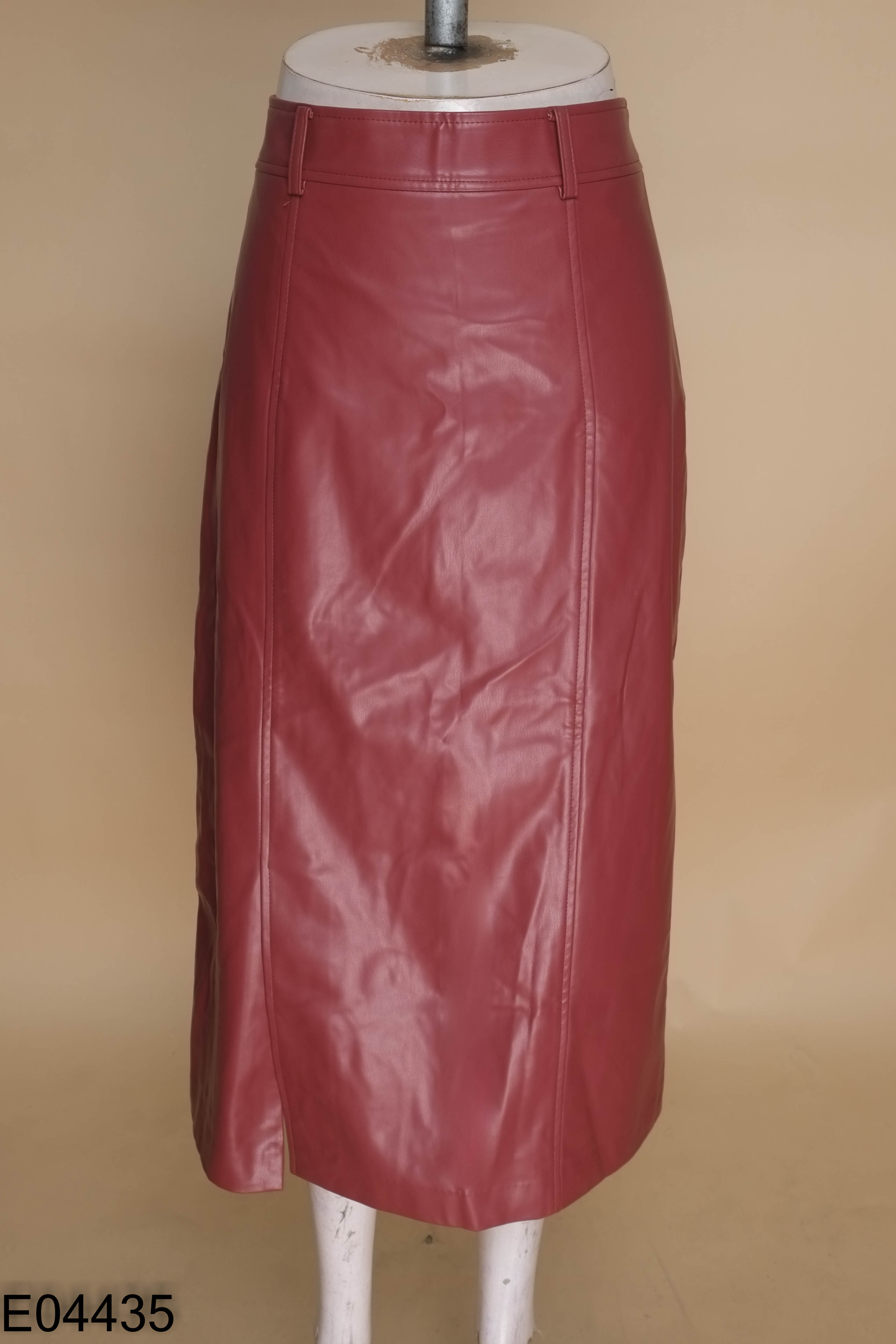 Chân váy da đỏ LALULILL