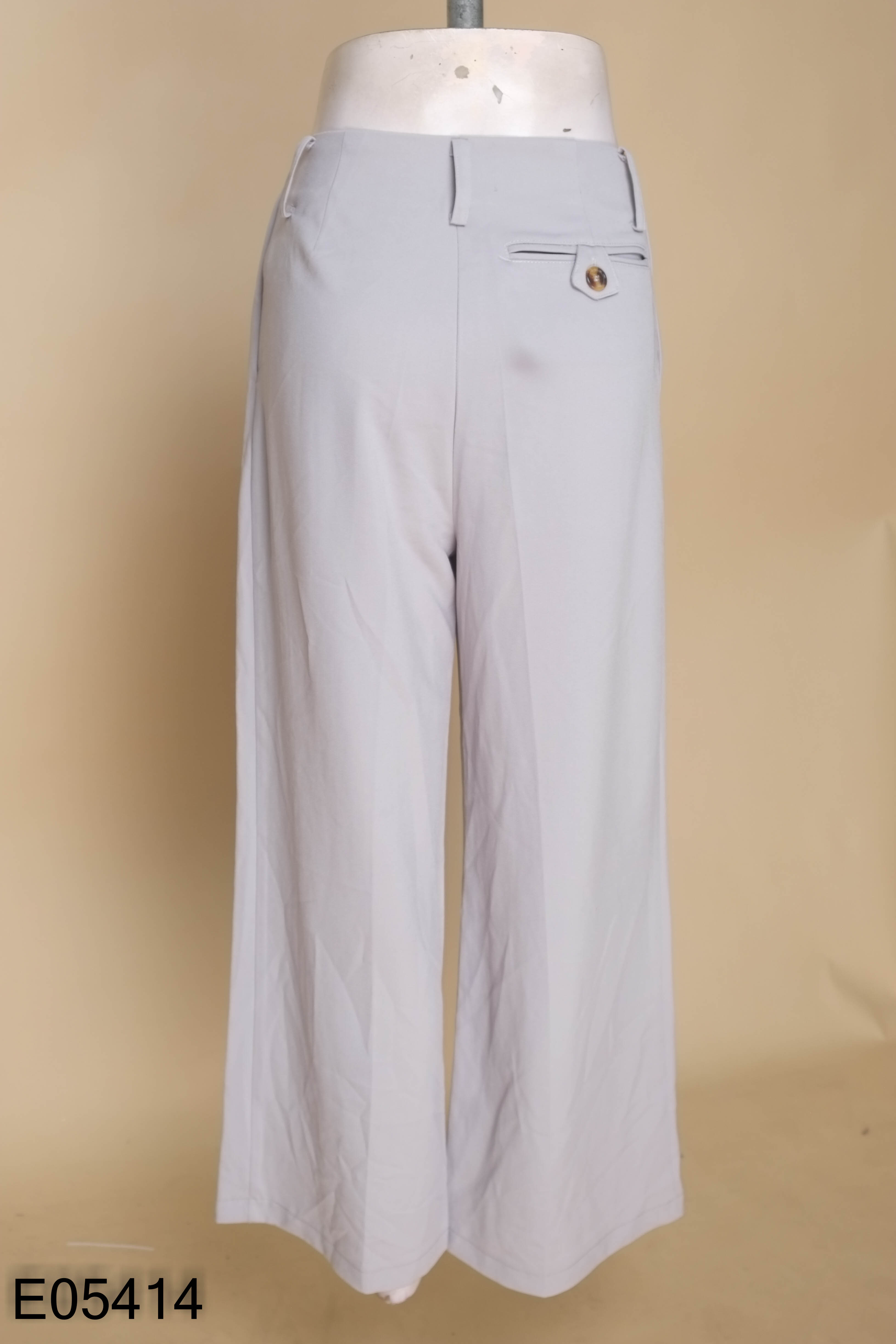 Quần WARE HOUSE culottes vải xám