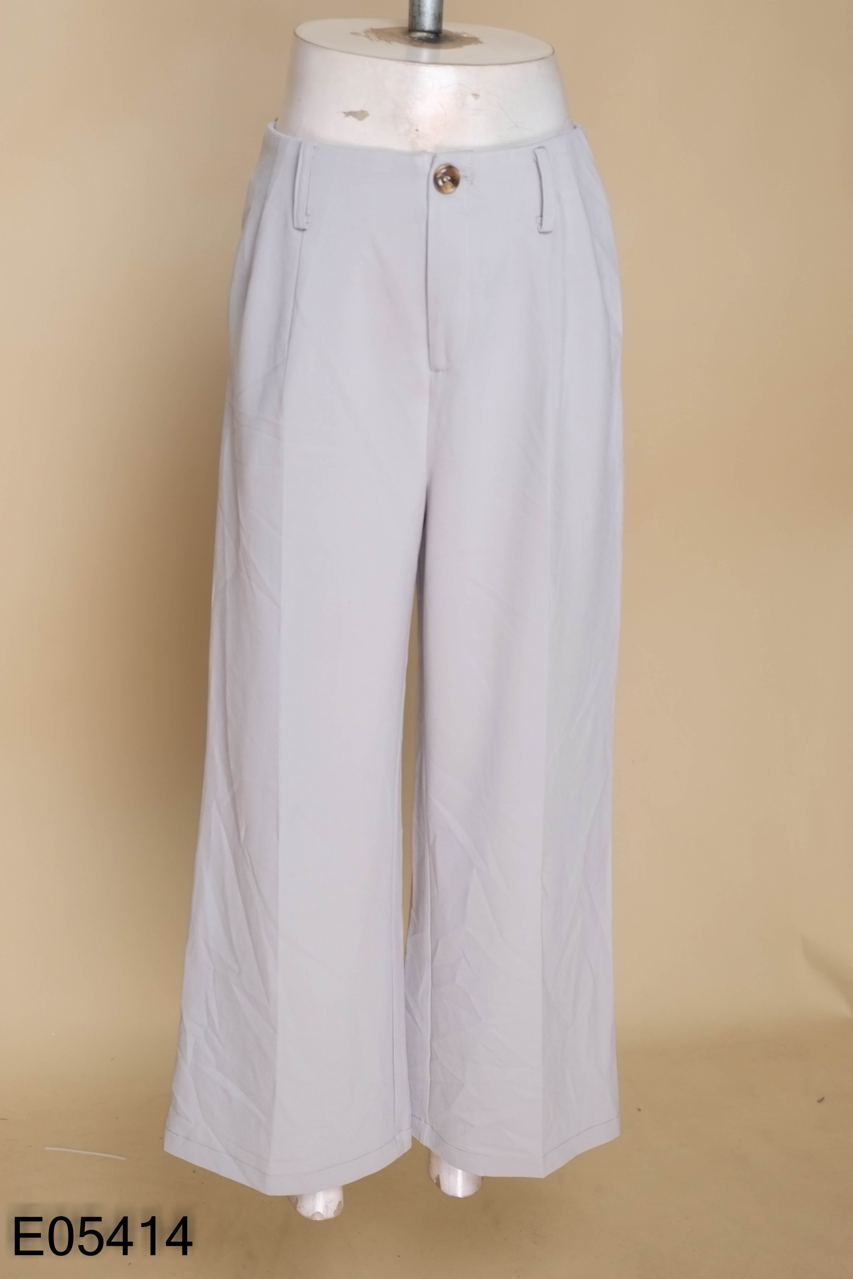 Quần WARE HOUSE culottes vải xám
