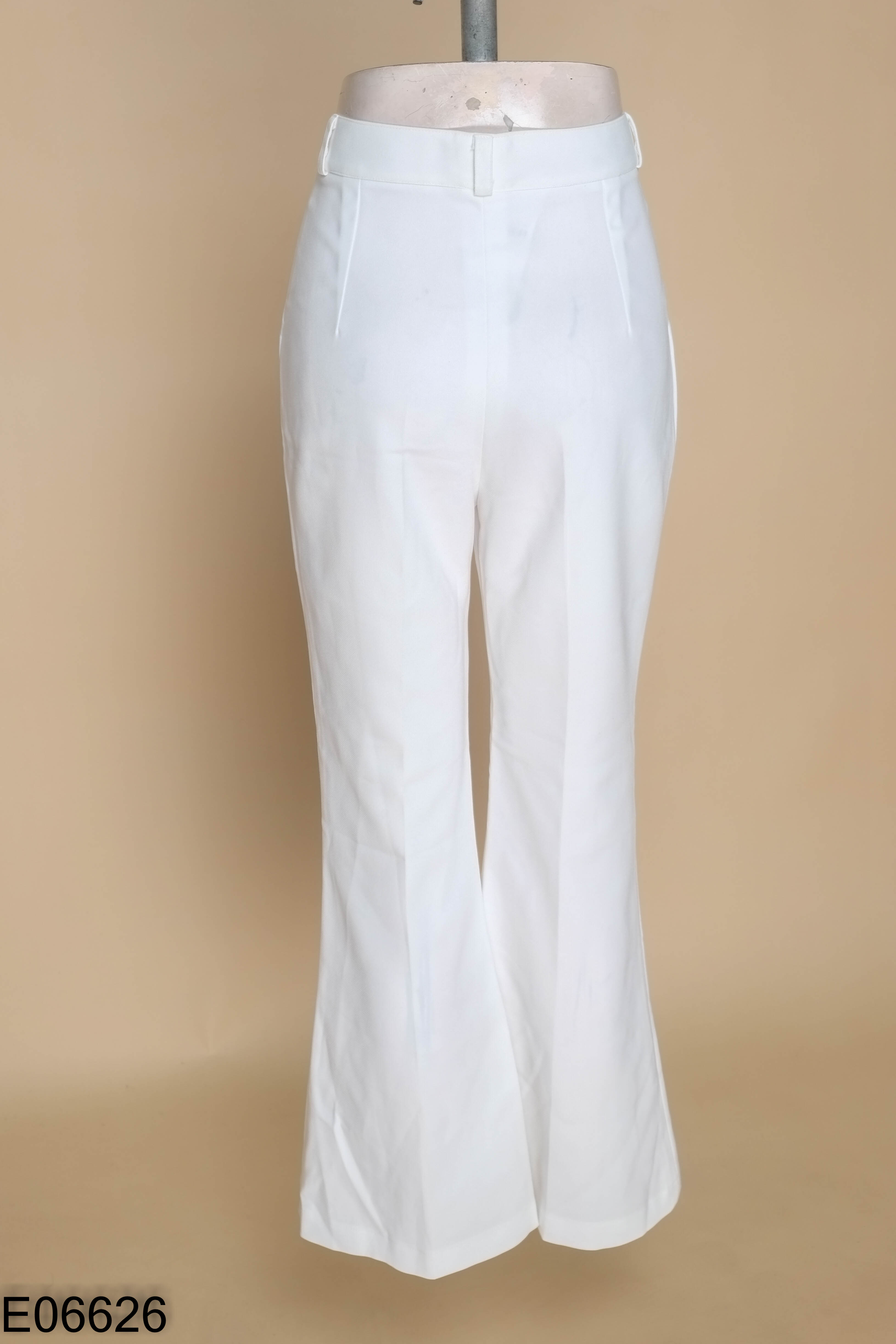 Quần ZIEL Hanoi trắng ống loe