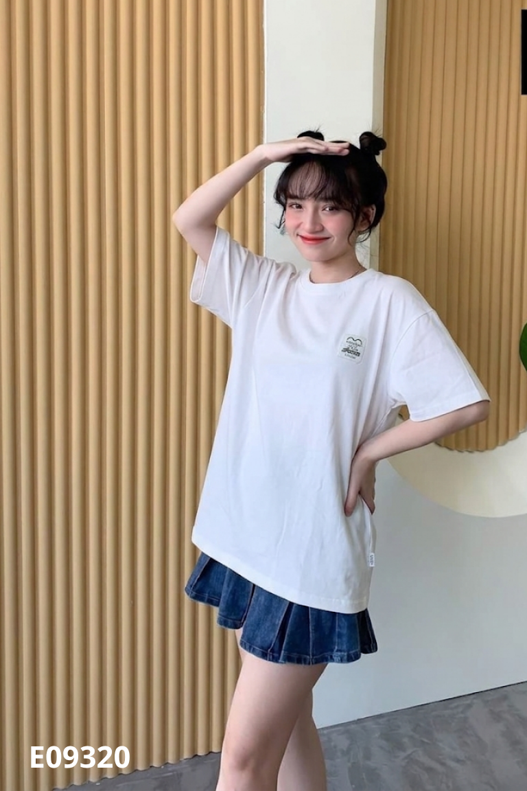 Áo thun trắng BOO trơn