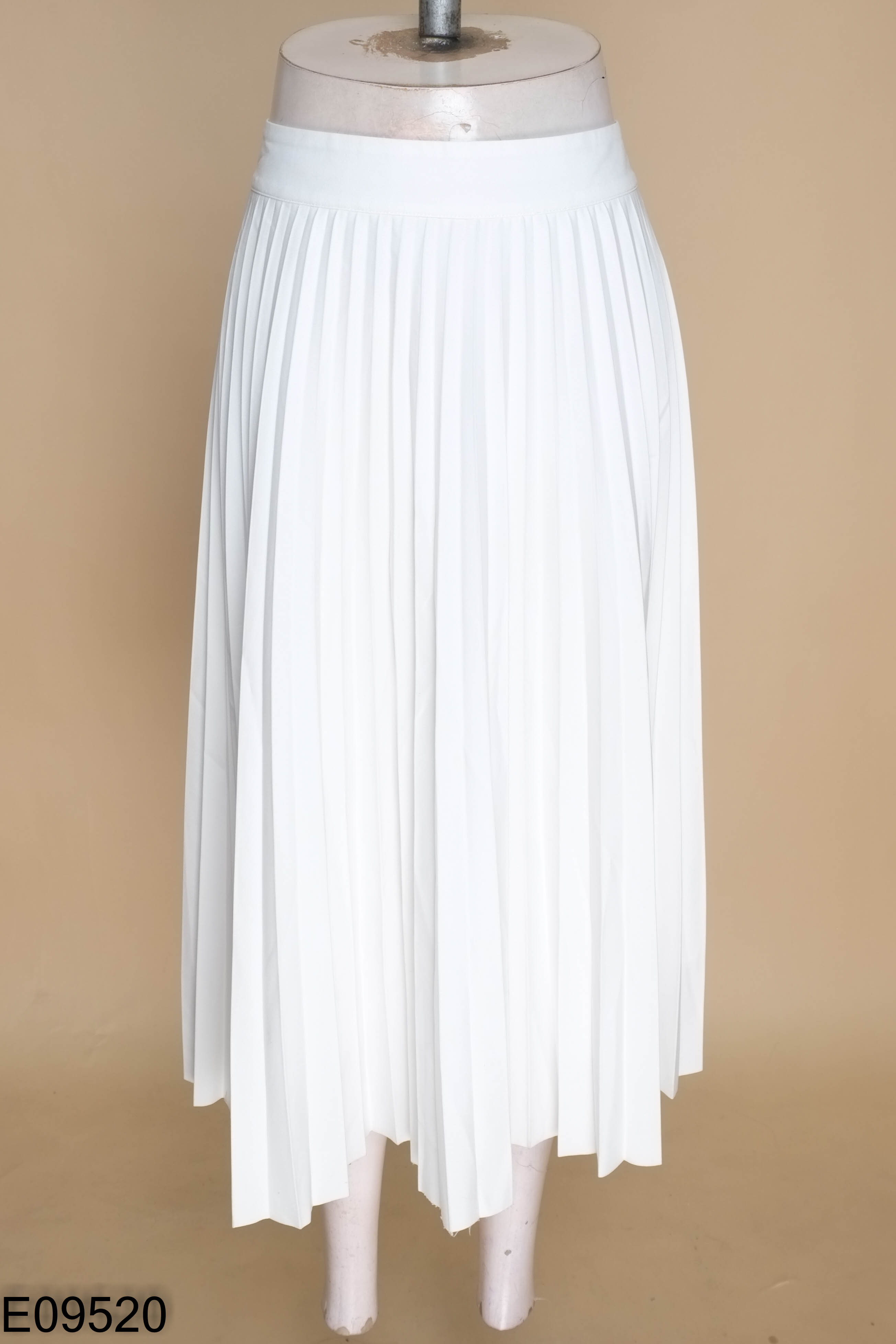 Chân váy SUN FASHION trắng xép li