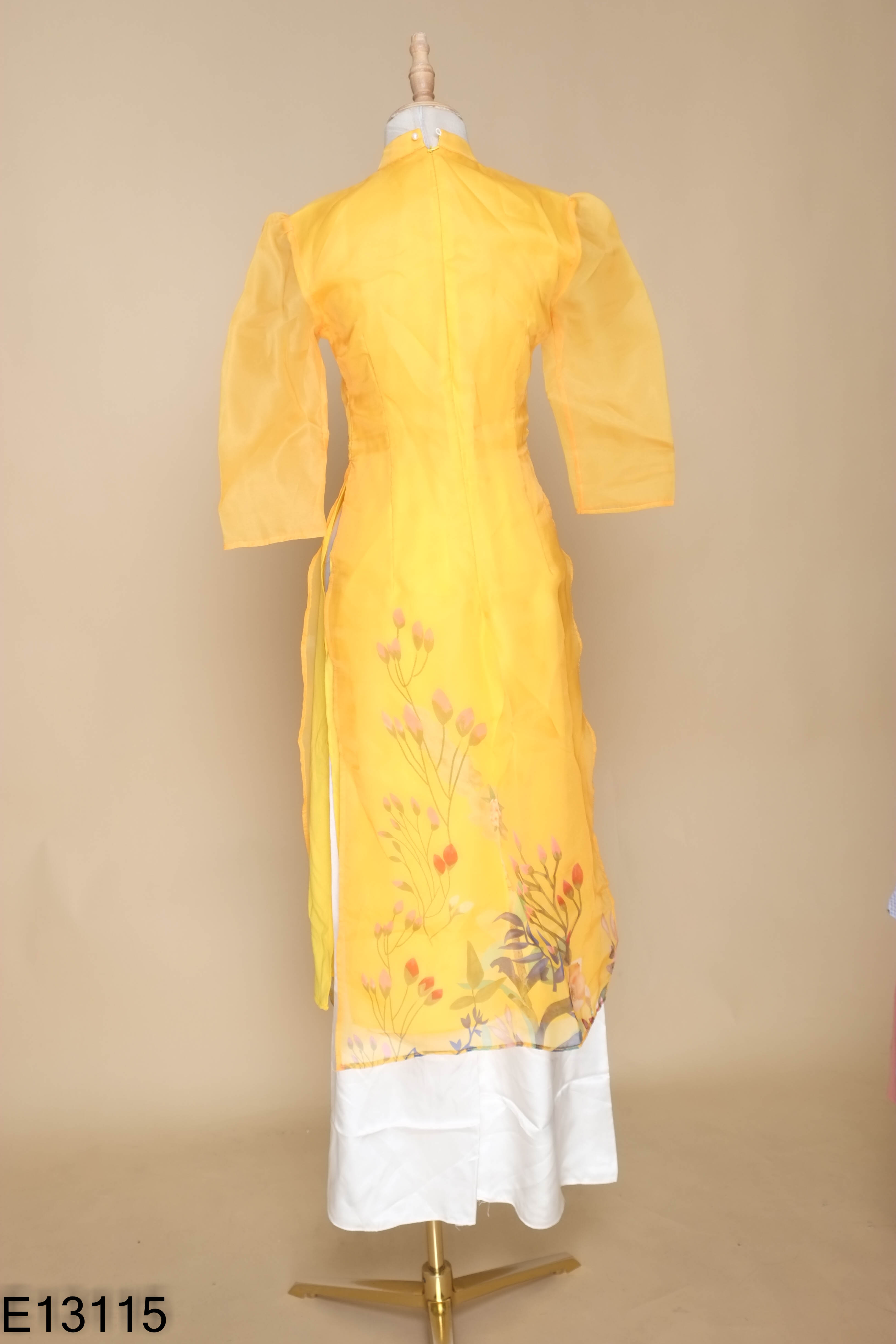 Set áo dài GIIAN vàng 4 tà + quần trắng