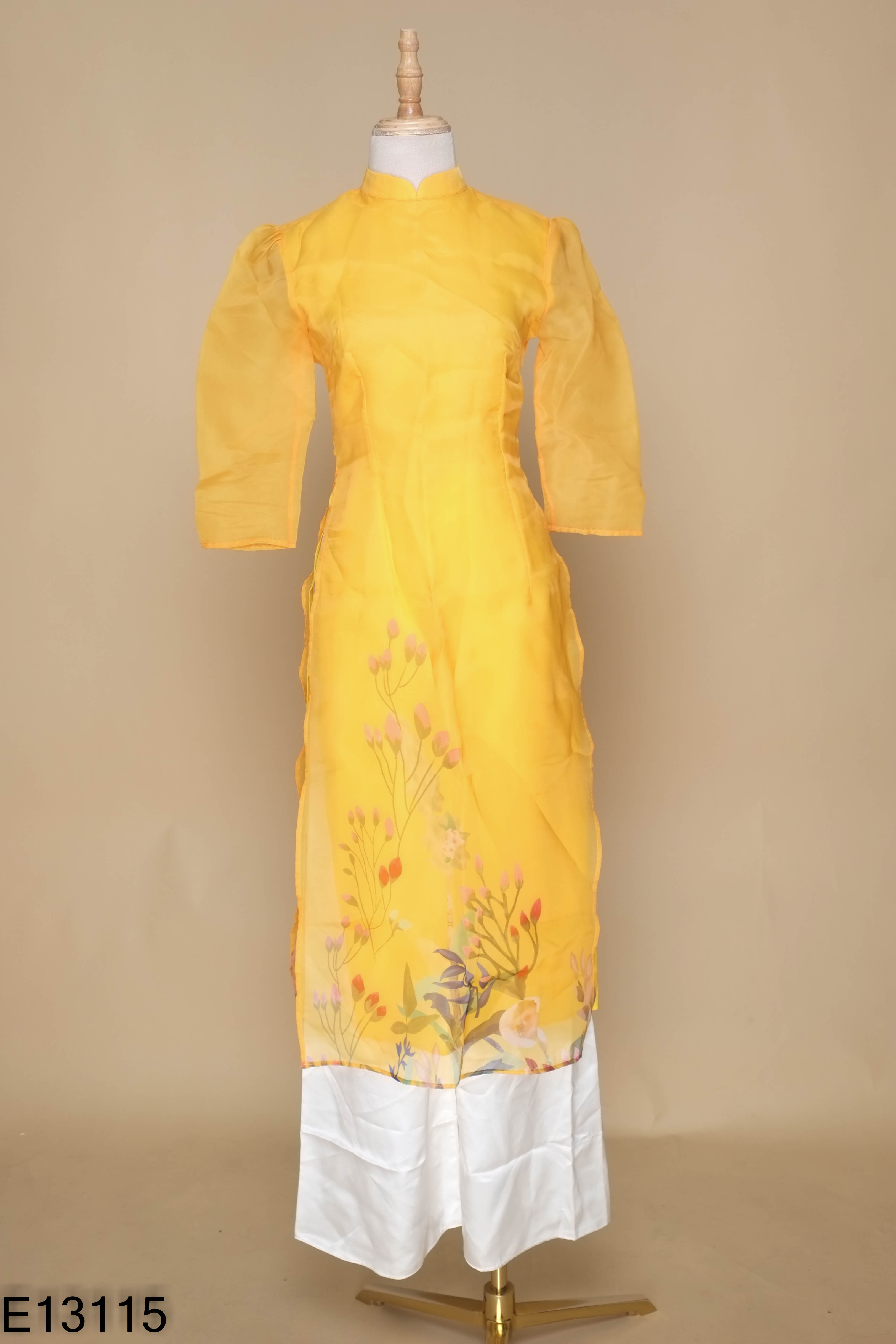 Set áo dài GIIAN vàng 4 tà + quần trắng