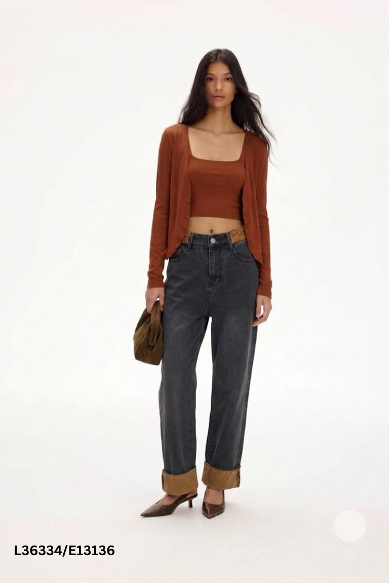 Quần jeans đen ống nâu