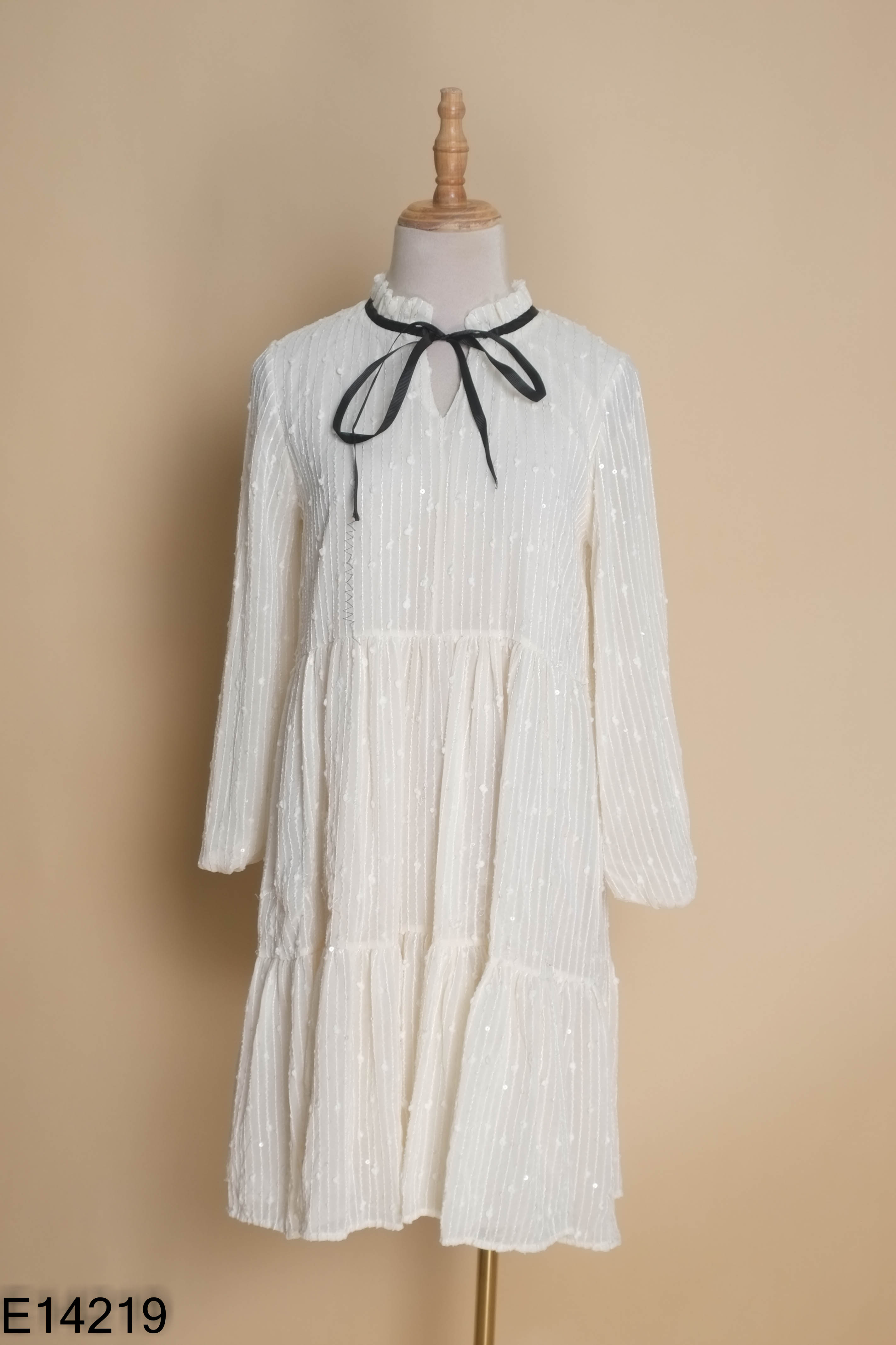Váy babydoll be phối kim tuyến