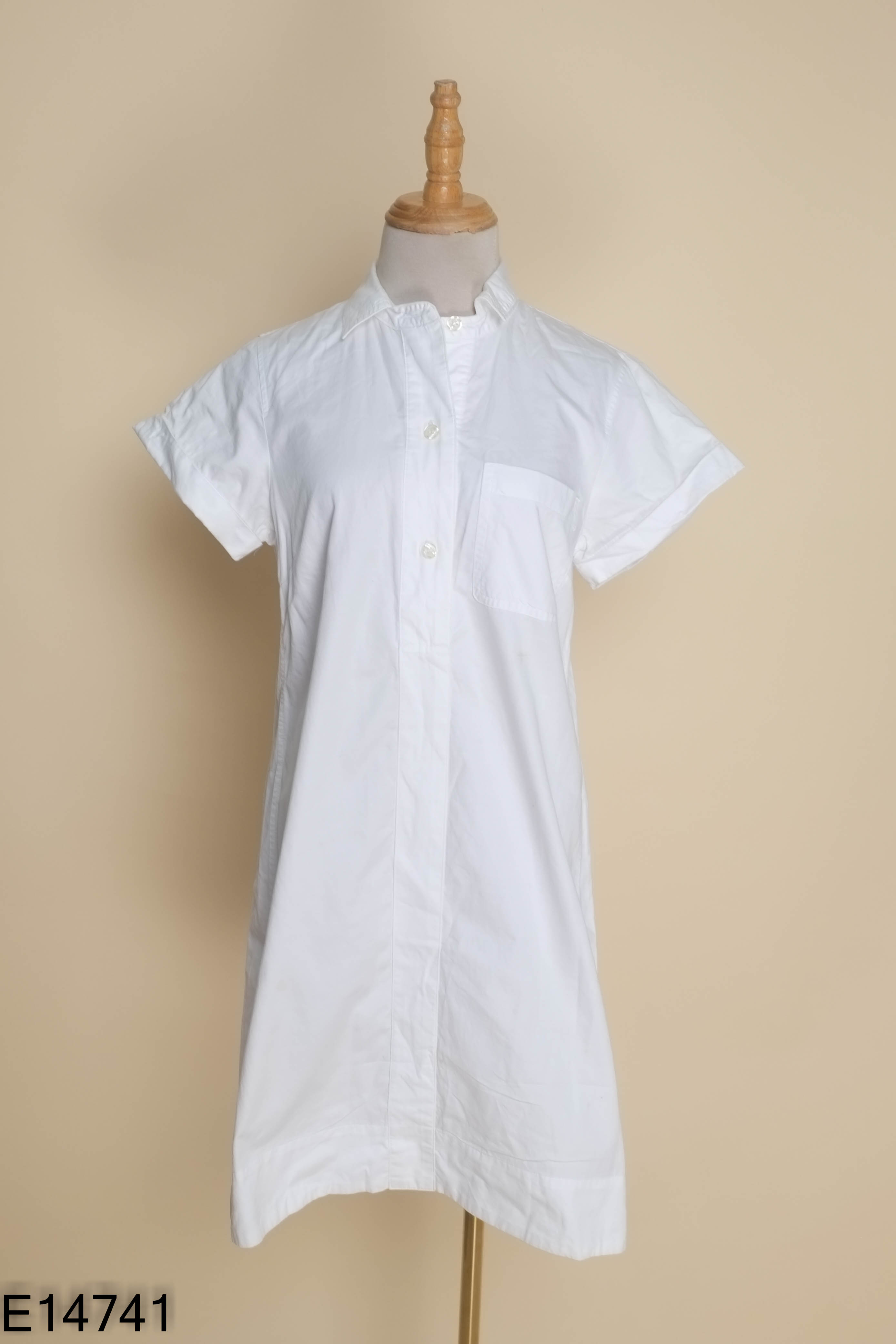 Váy J.CREW trắng trơn