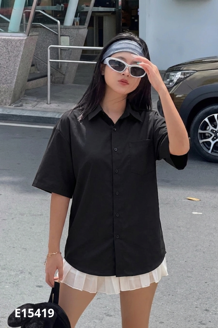 Áo sơ mi GODMOTHER đen cộc tay