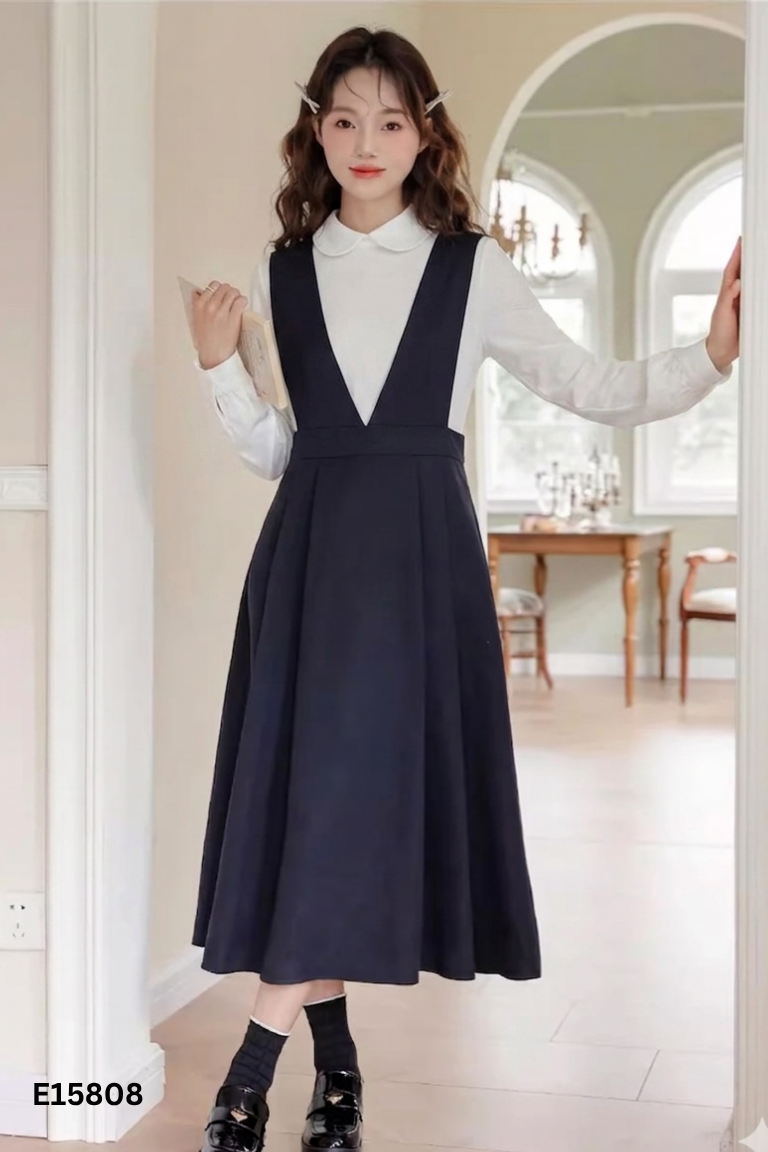 Set Áo trắng cổ sen + váy yếm xanh than