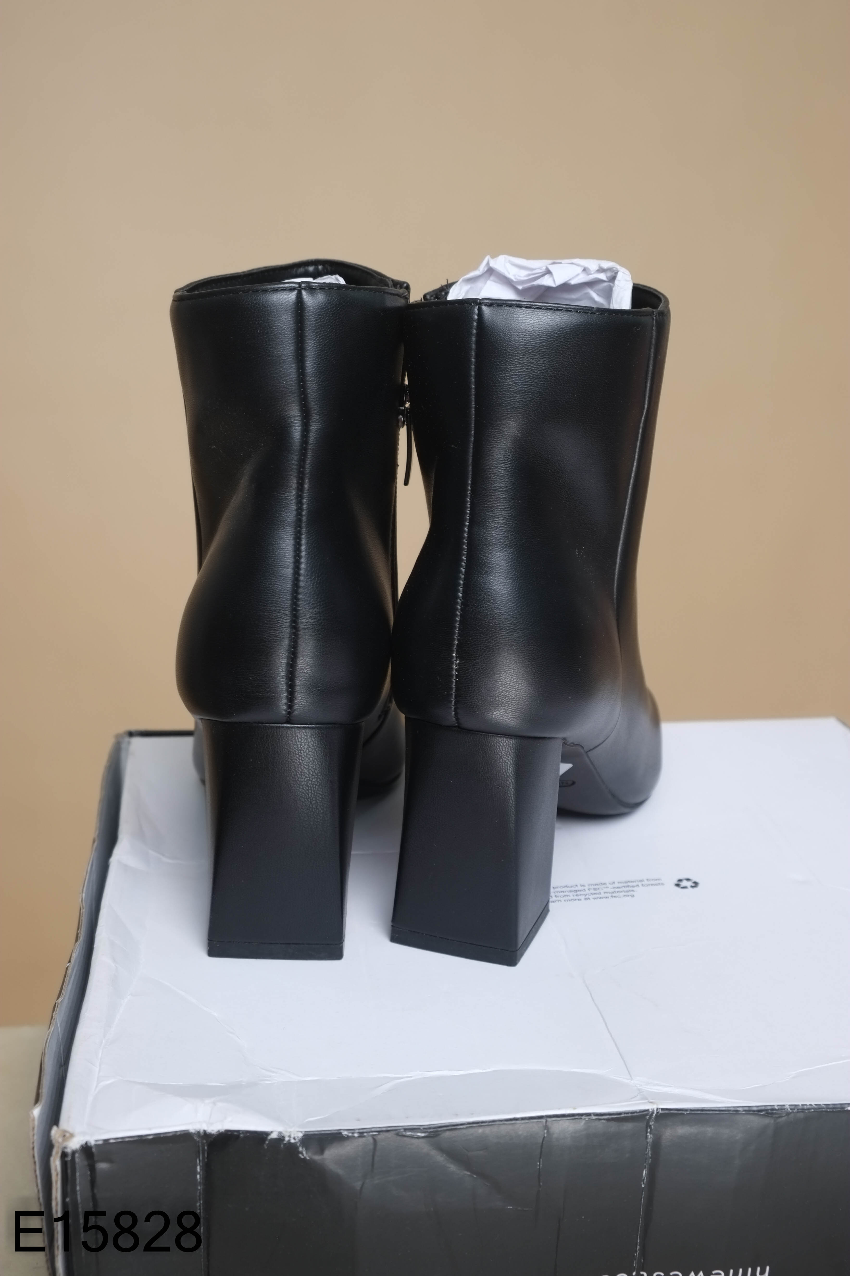NEW FULLBOX Boots NINE WEST da đen