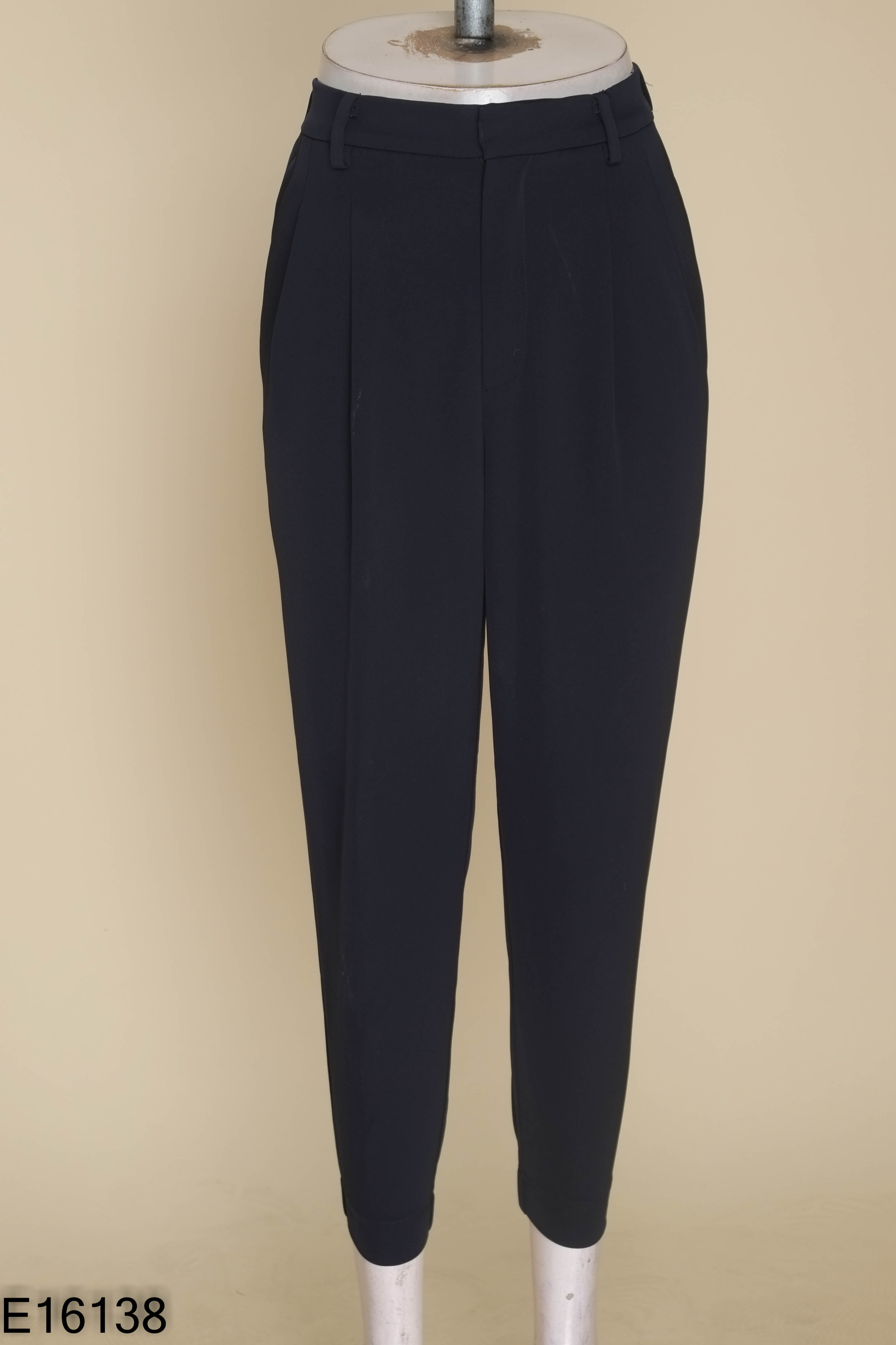 Quần UNIQLO xanh