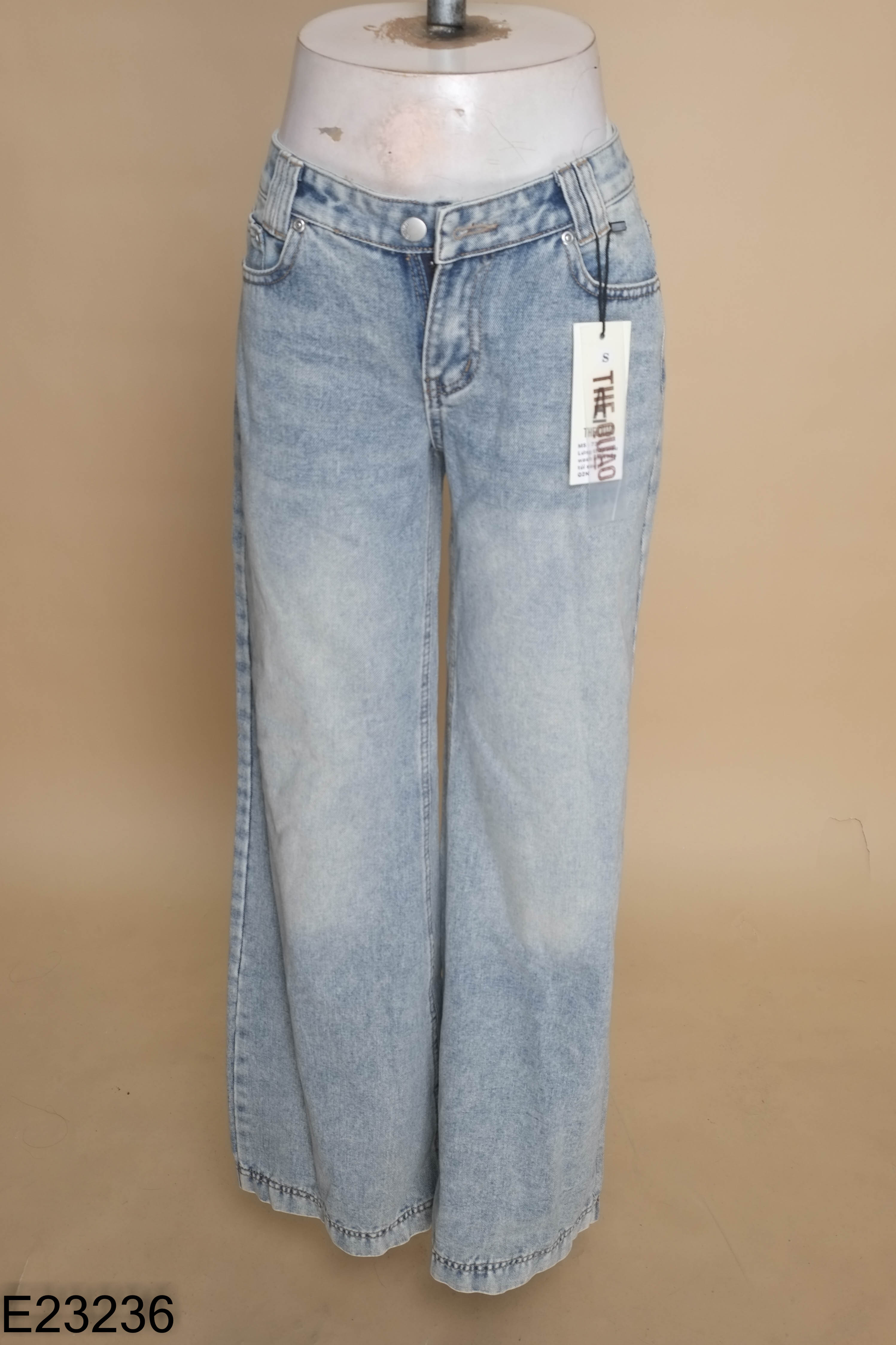 NEWTAG Quần jeans THE QUAO xanh trơn