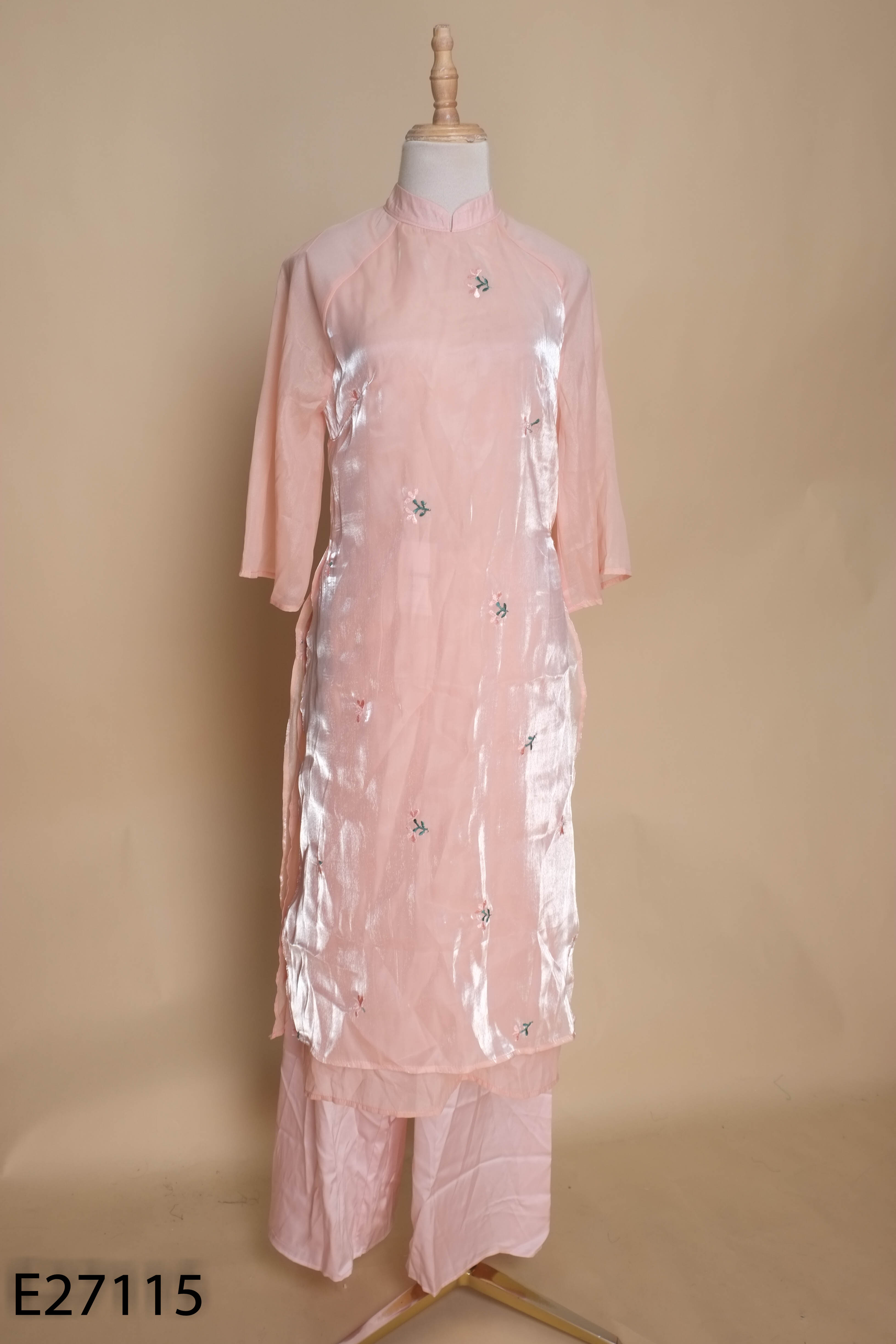 NEWTAG Set Áo dài voan hồng thêu hoa + Quần lụa