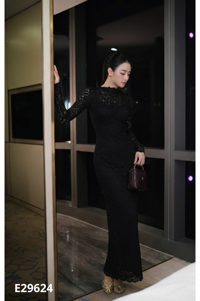 NEWTAG Váy CHOU CHOU ren đen