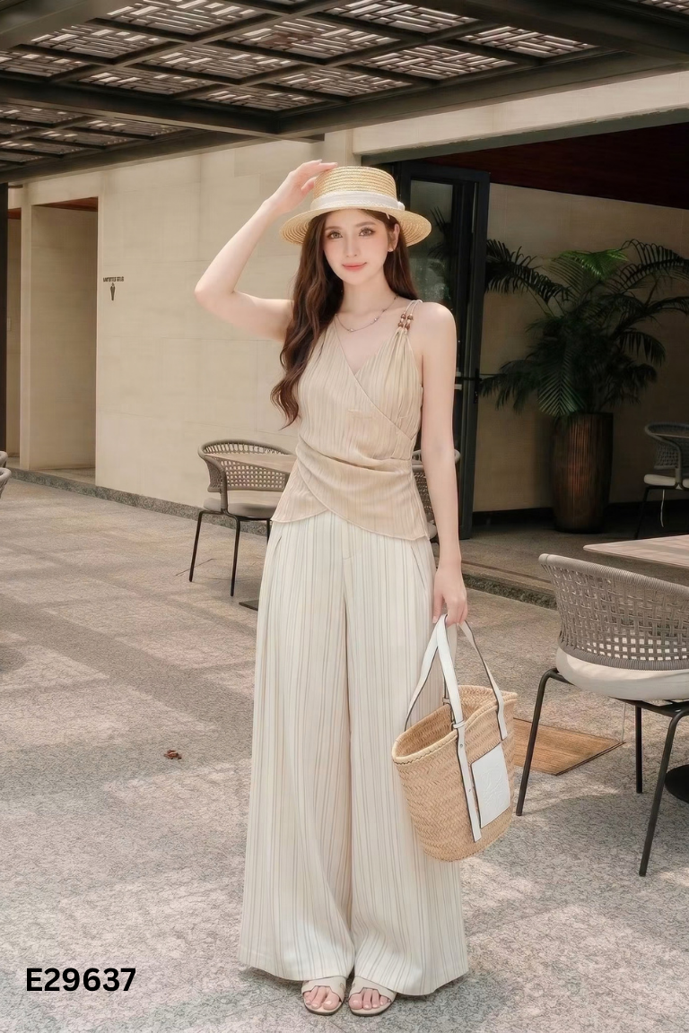 Set EMILI LUX áo hai dây be +quần trắng