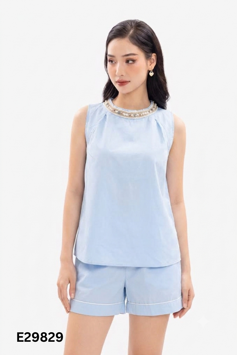 Set Áo xanh cổ yếm viền be + quần shorts