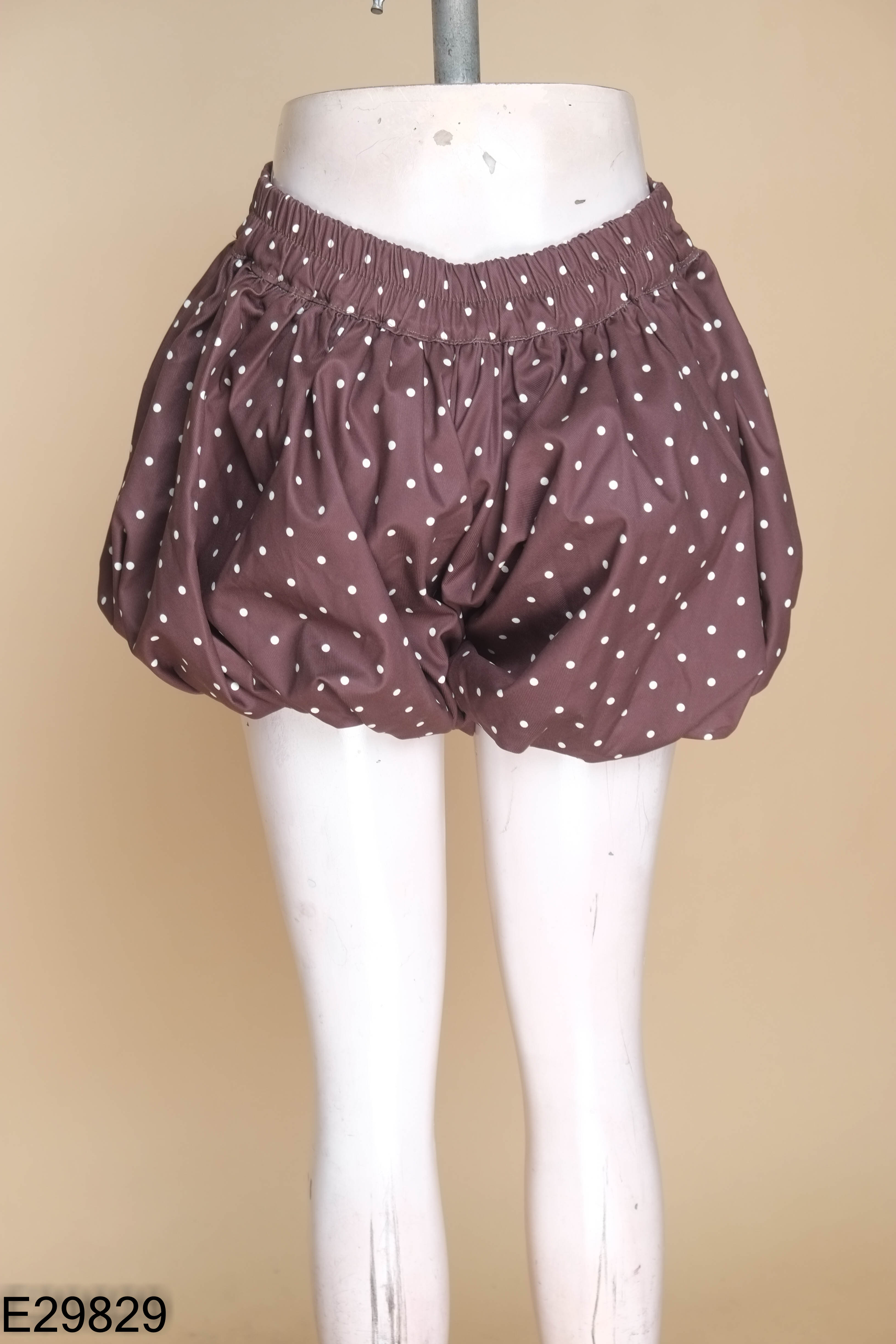 NEW Quần shorts nâu bí chấm bi