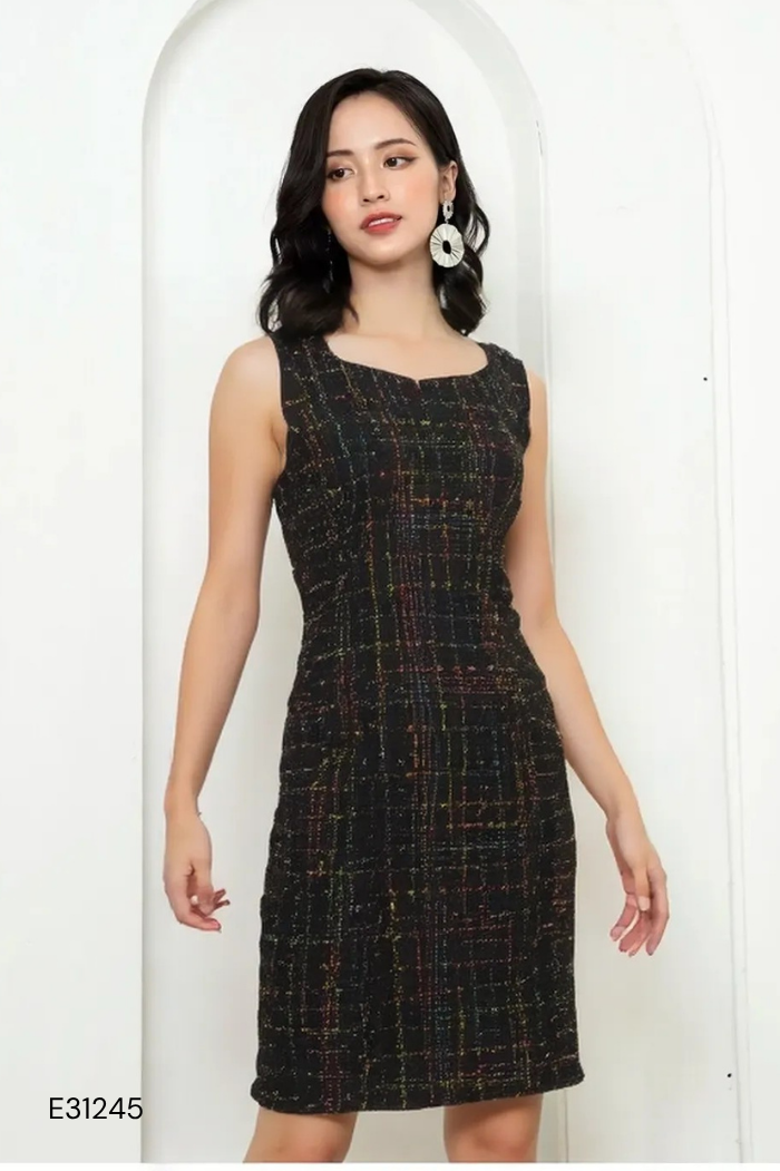 Váy IVY MODA đen nhiều sợi màu