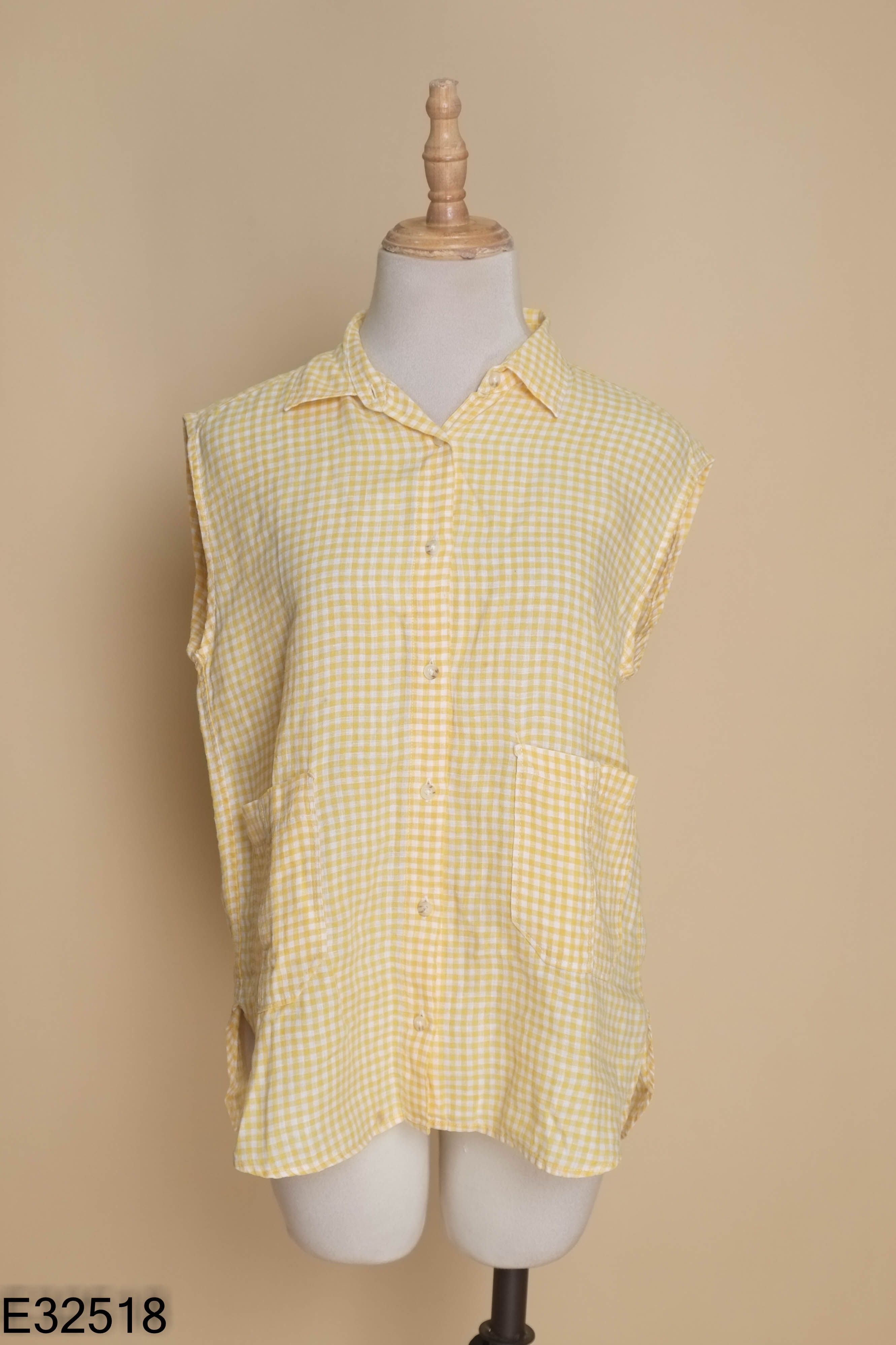 Áo sơ mki UNIQLO vàng kẻ caro