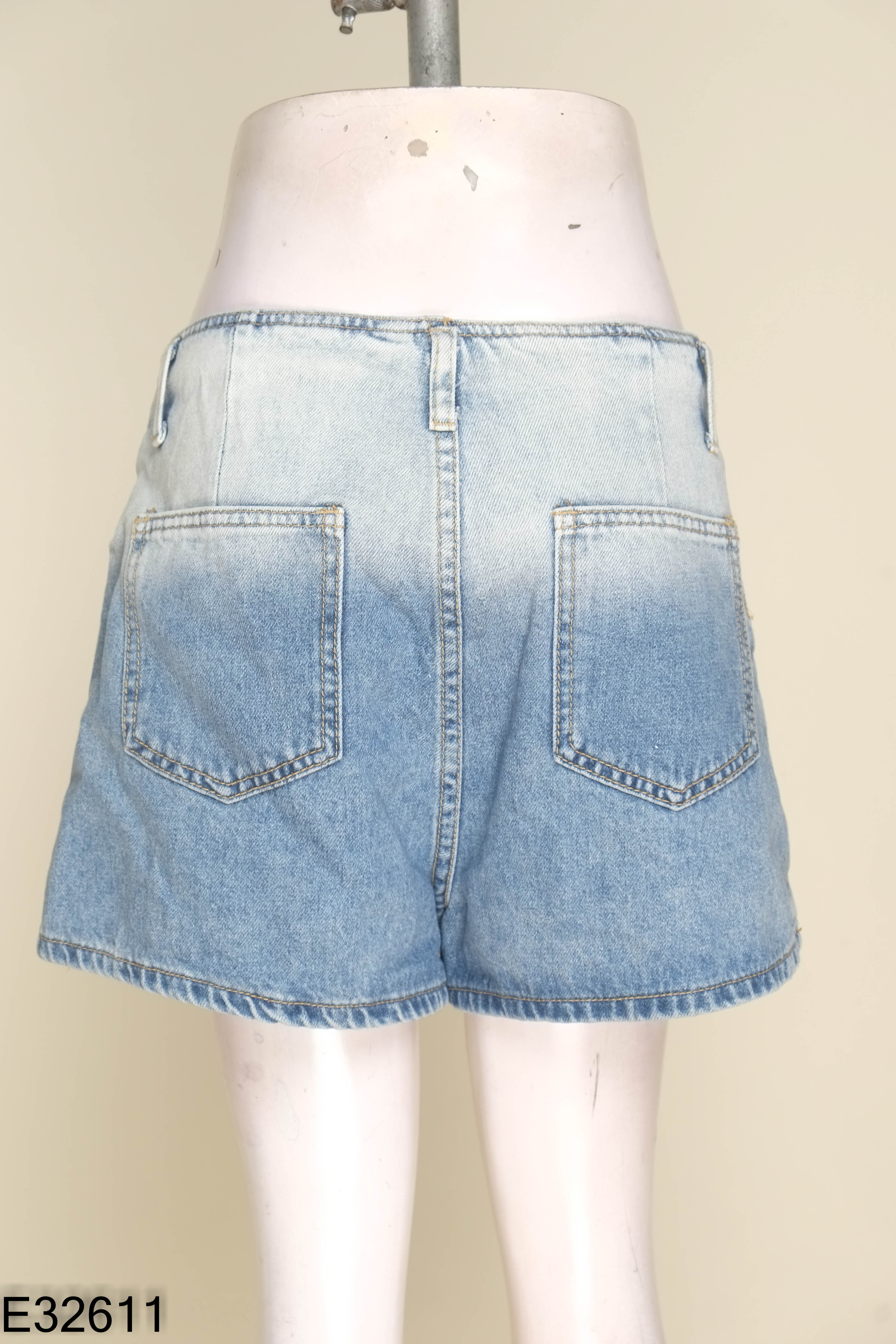 Chân váy jeans xanh giả quần